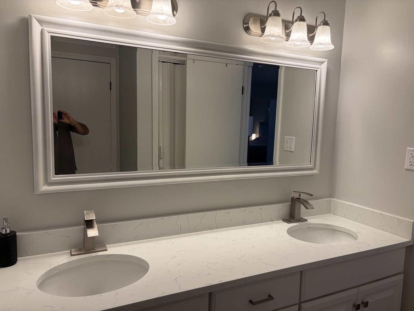 1125 Taunton Court Property Photo 22