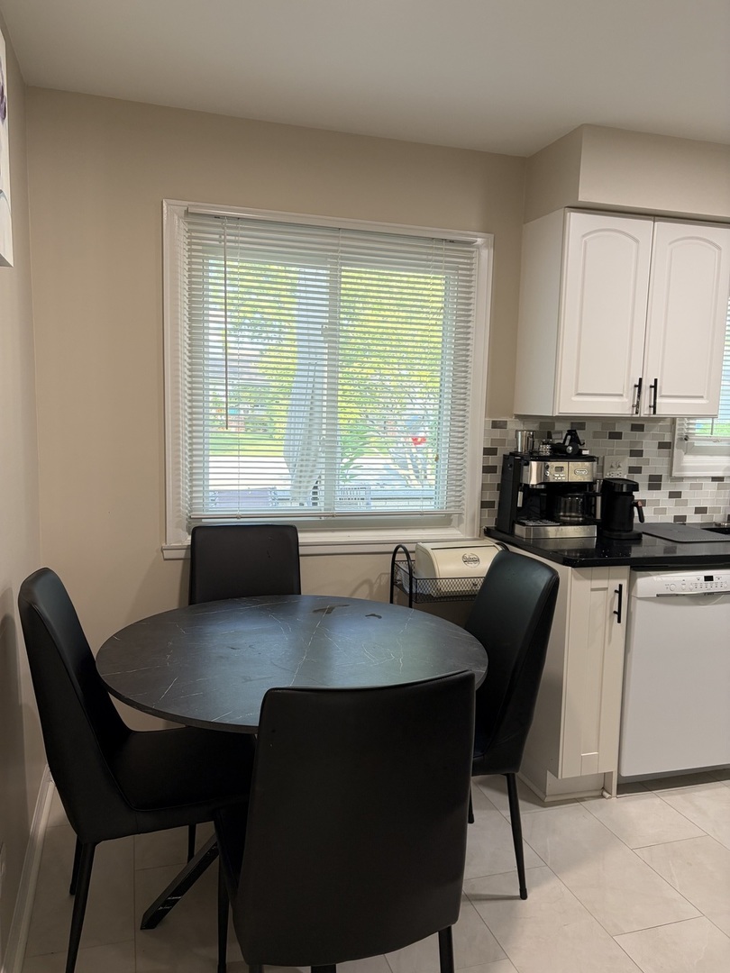 1125 Taunton Court Property Photo 37