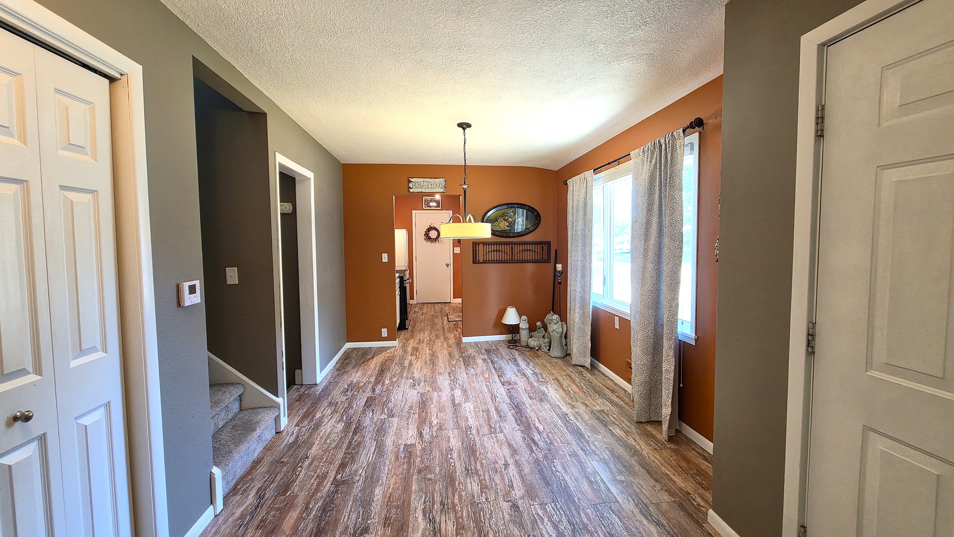 1410 Broadview Drive Property Photo 6