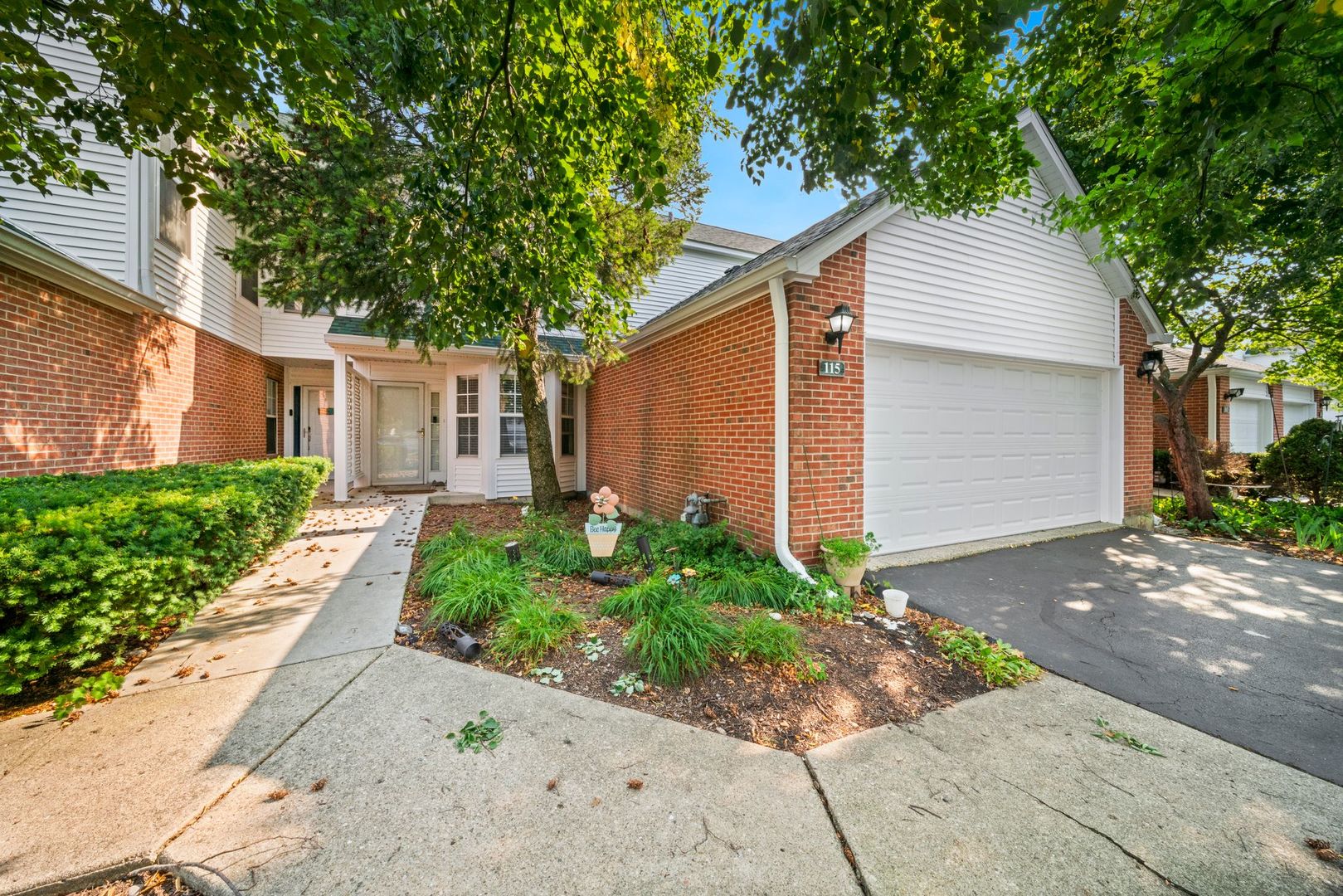 115 Hemstead Street Property Photo 1