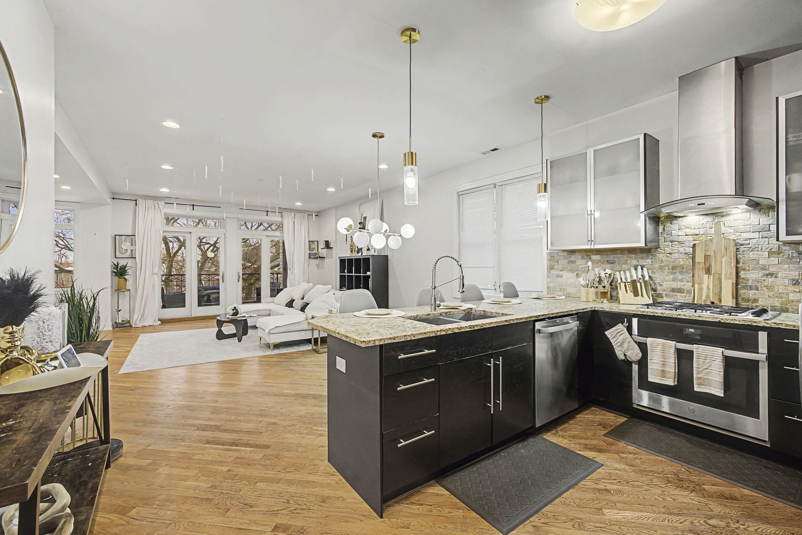 12751518 Property Photo 10