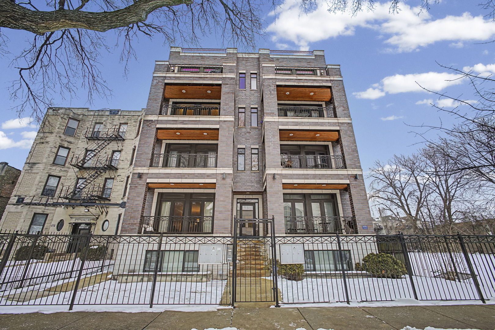 12751518 Property Photo 23