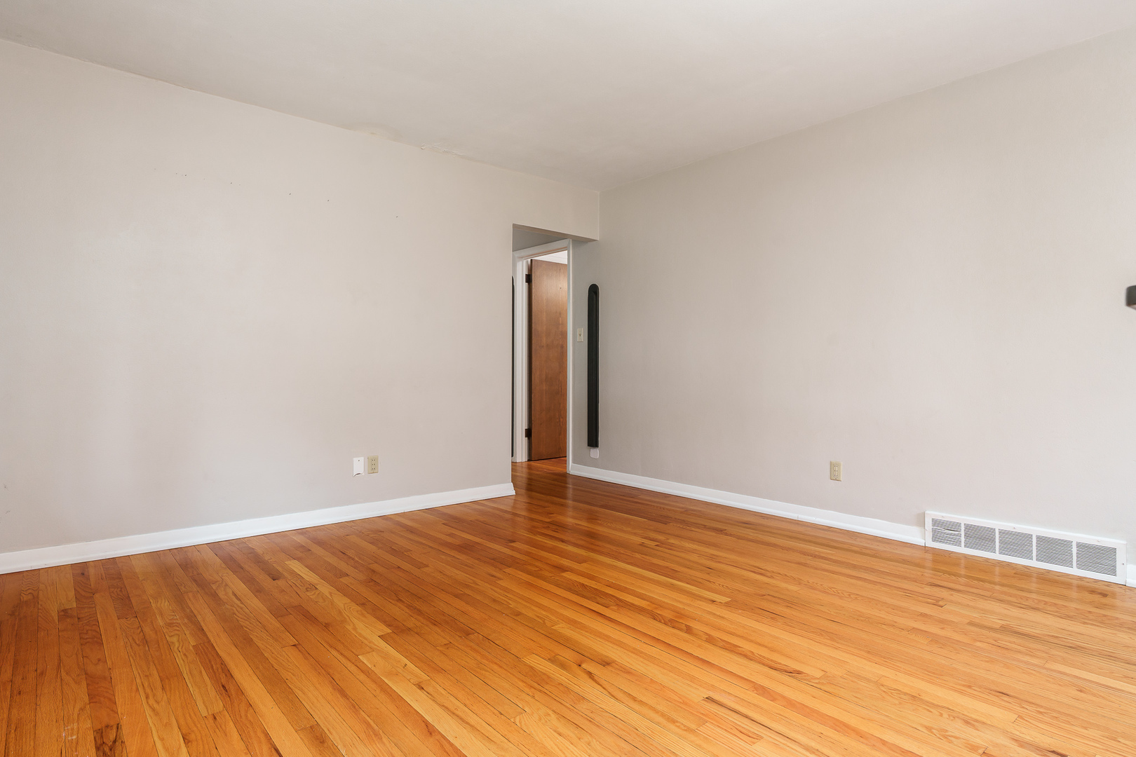 1507 Gorham Place Property Photo 5