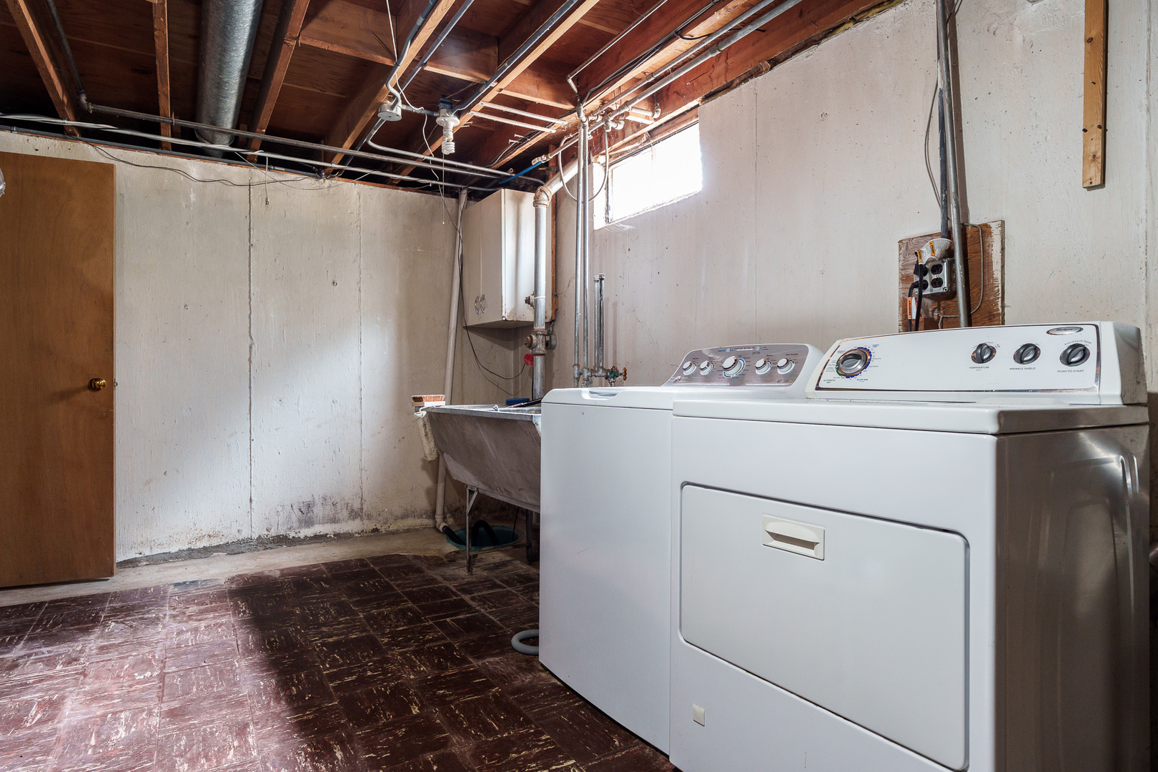 1507 Gorham Place Property Photo 23