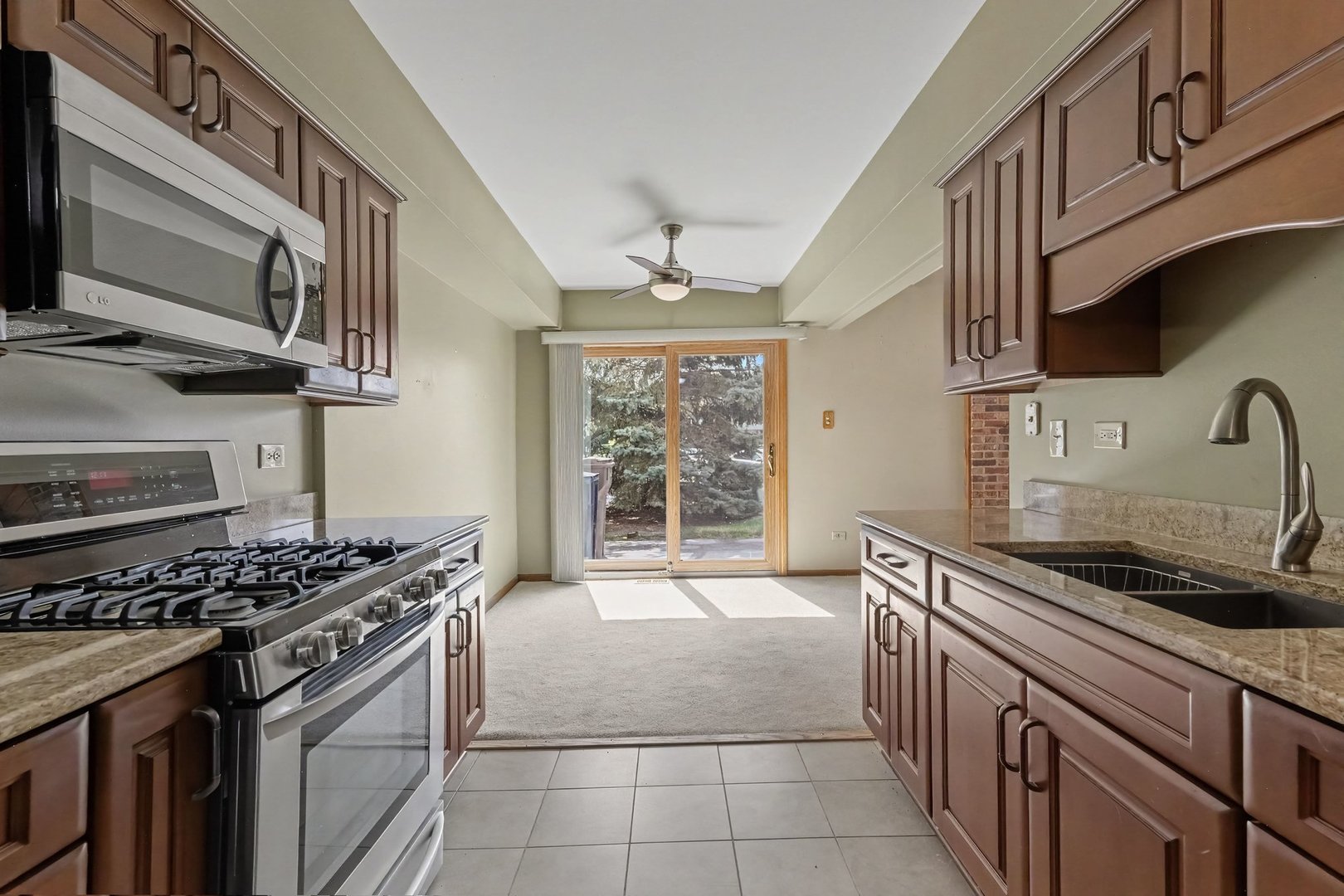 15645 Westminster Drive Property Photo 3