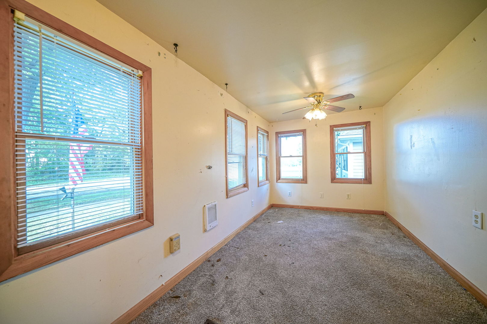 710 Glidden Avenue Property Photo 11