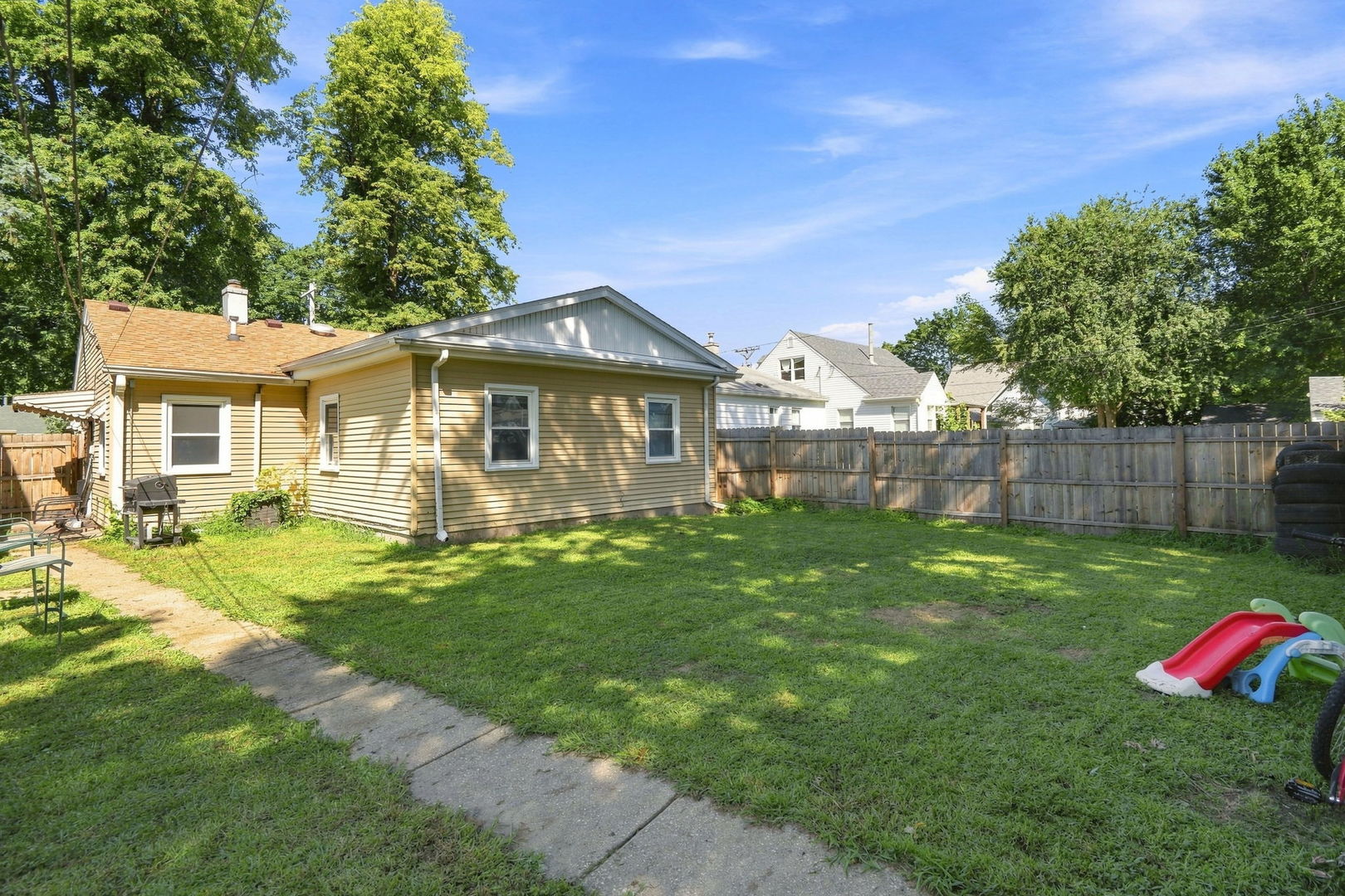 1839 31st Street Property Photo 18