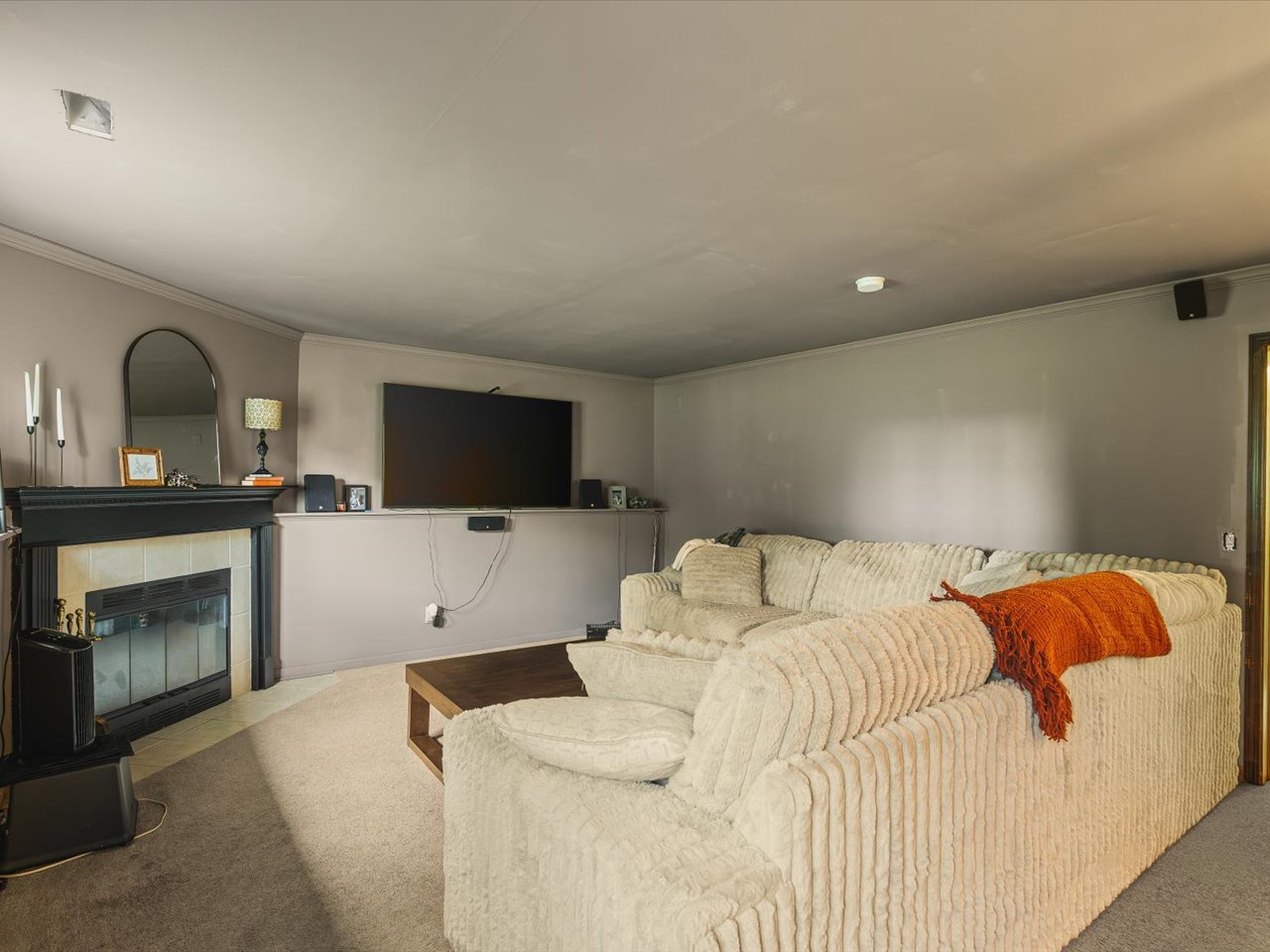 7284 Thomas Drive Property Photo 18