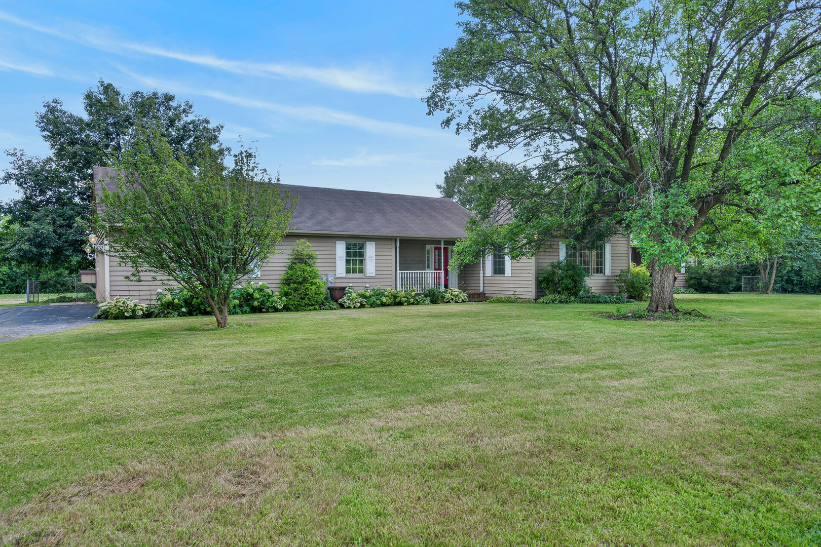 25651 W Illinois Route 60 Highway Property Photo 1