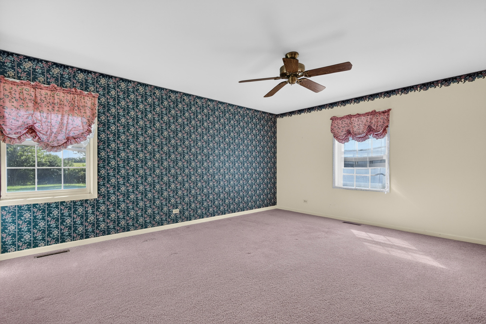 25651 W Illinois Route 60 Highway Property Photo 18