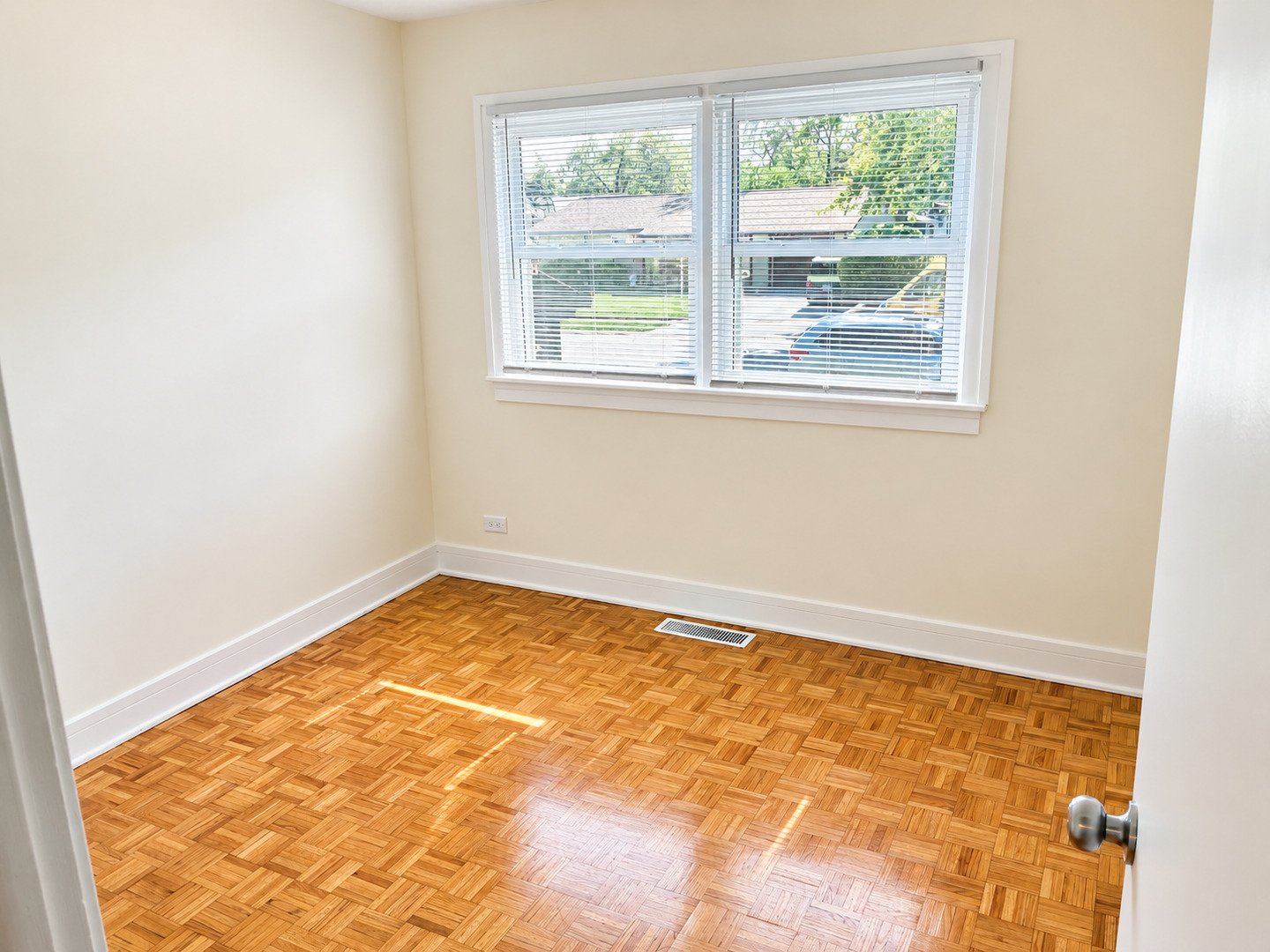 12751562 Property Photo 12