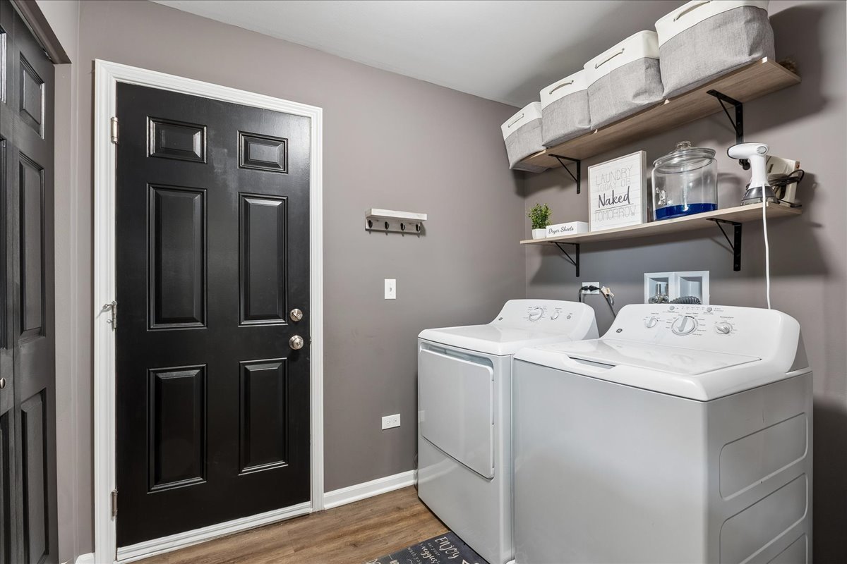 1212 Colaric Drive Property Photo 10
