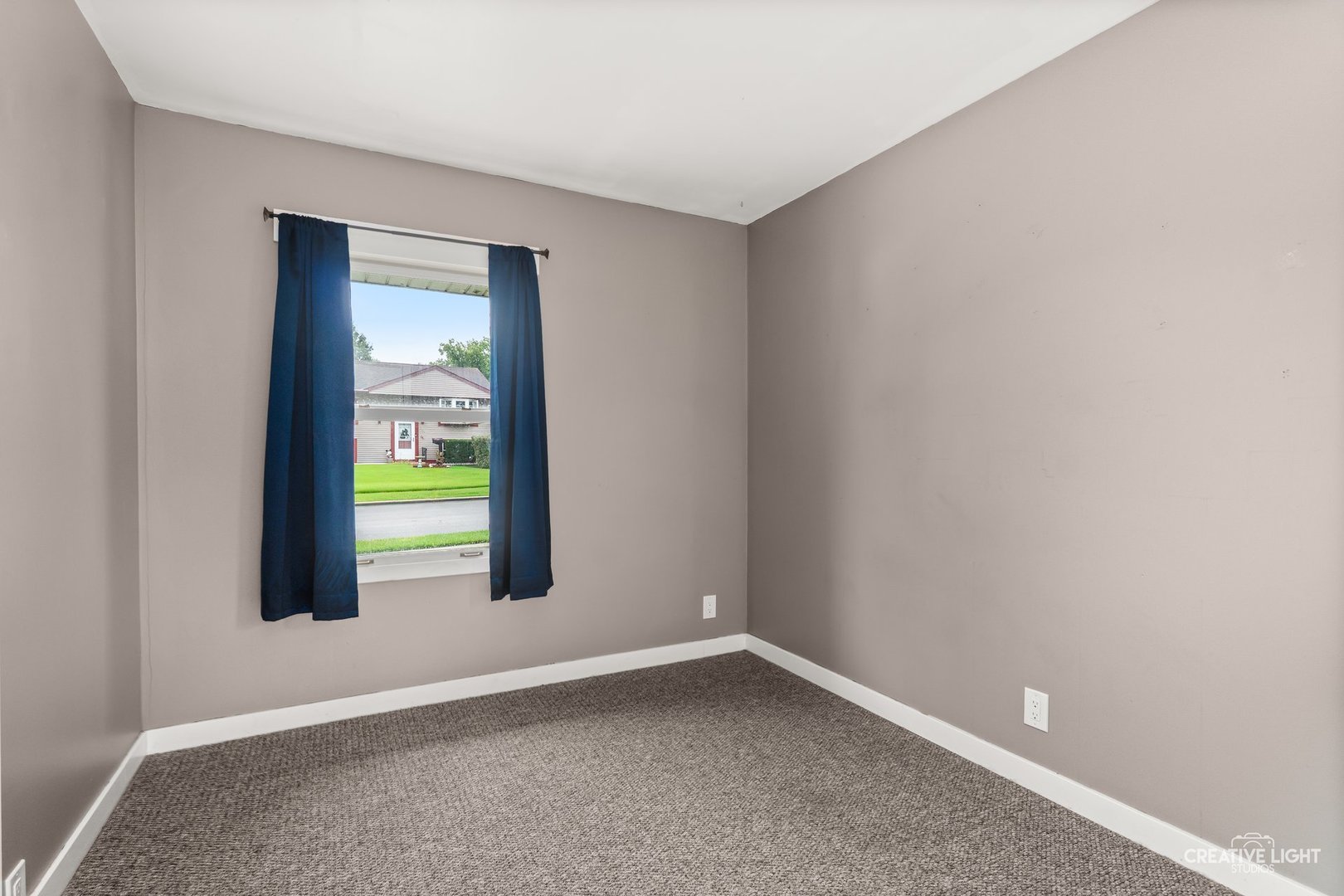 704 Halstead Avenue Property Photo 7