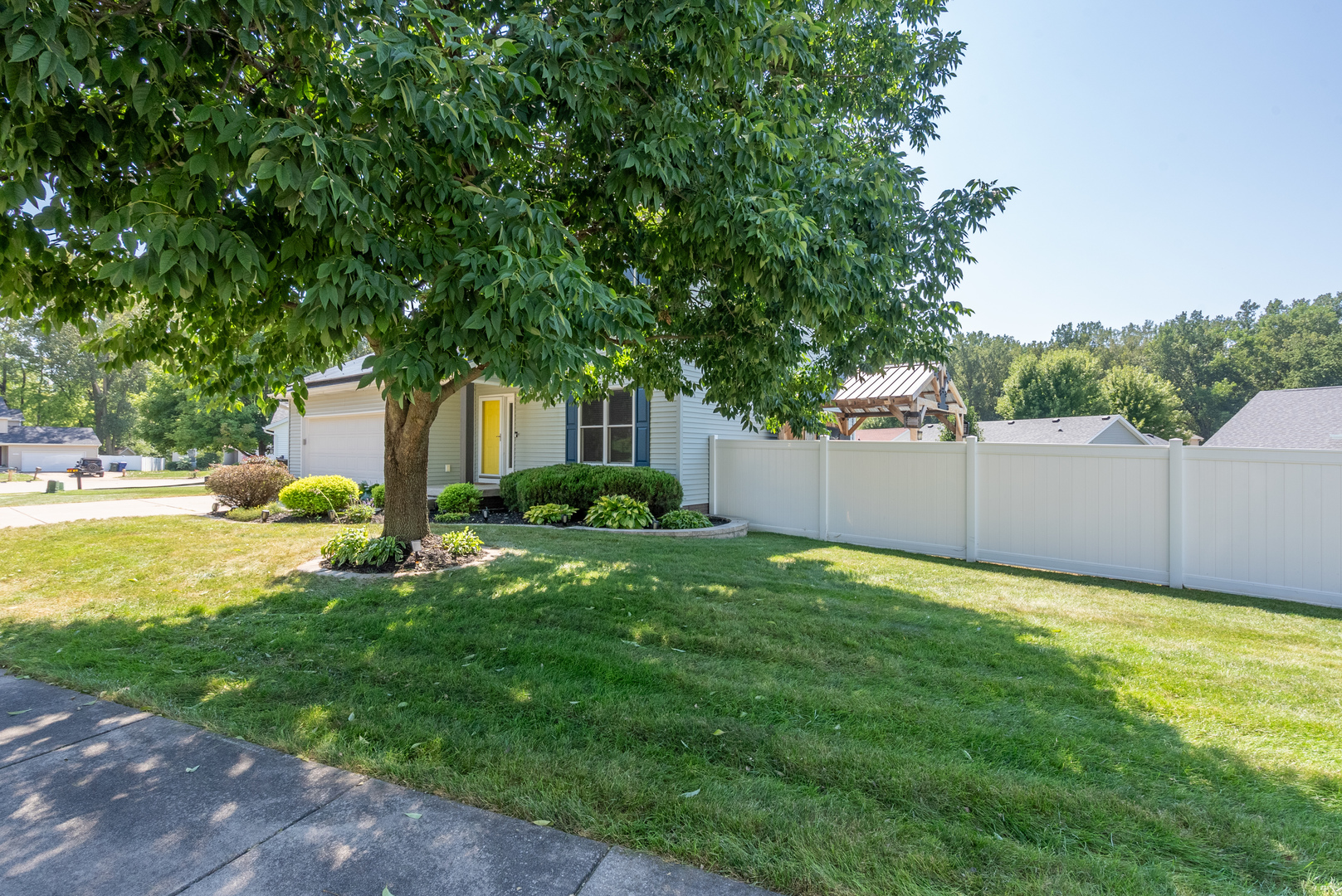 2625 Revo Road Property Photo 2