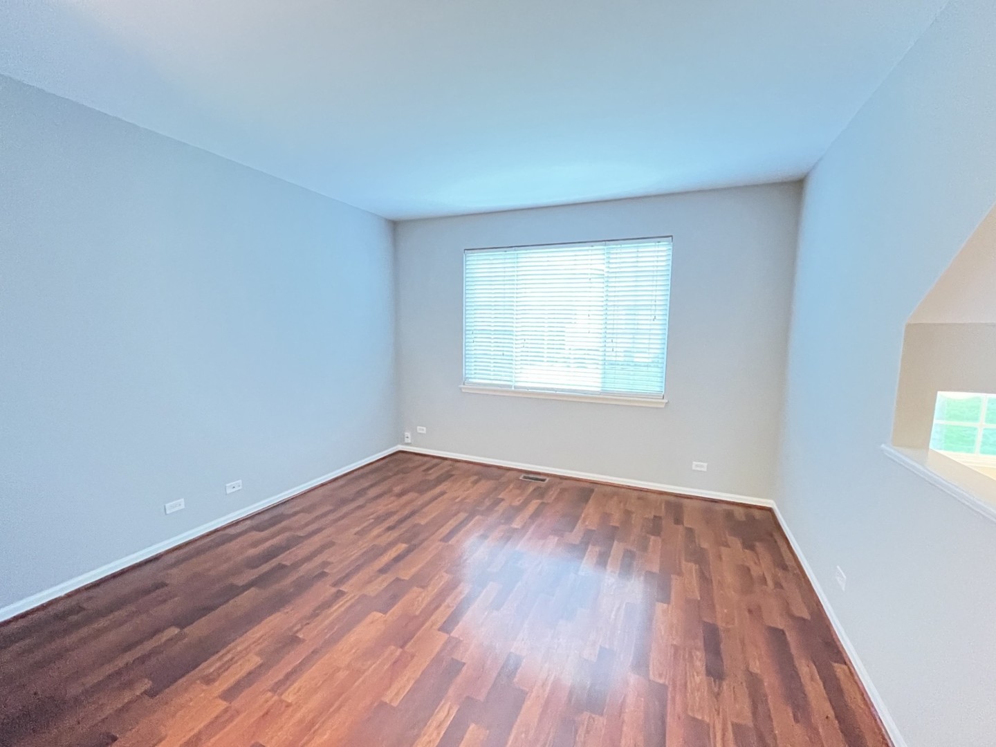 2009 Concord Drive Property Photo 8