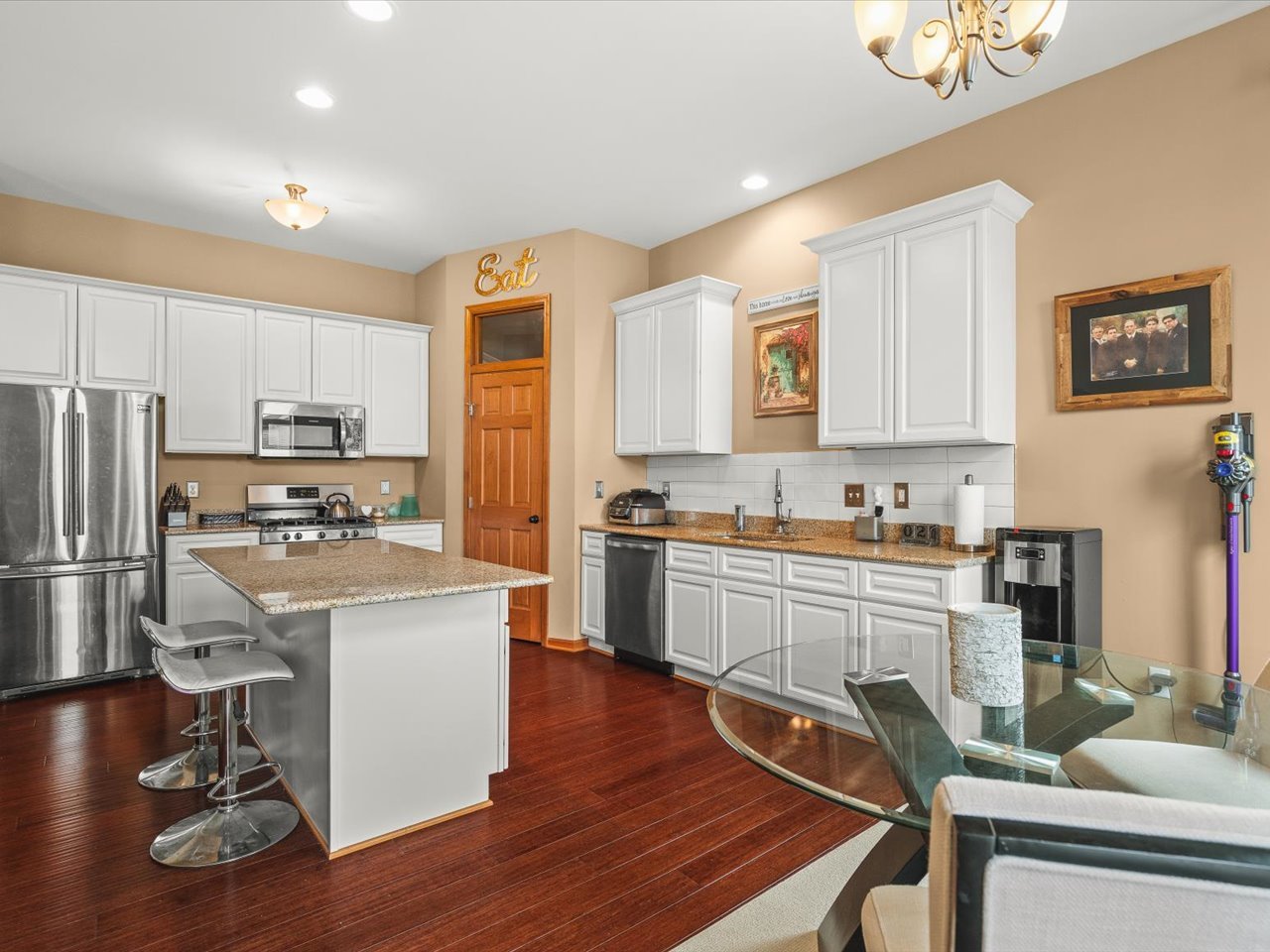 411 Hughes Parkway Property Photo 15