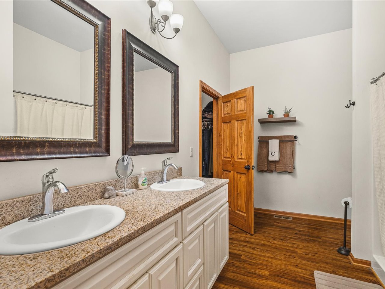 411 Hughes Parkway Property Photo 21