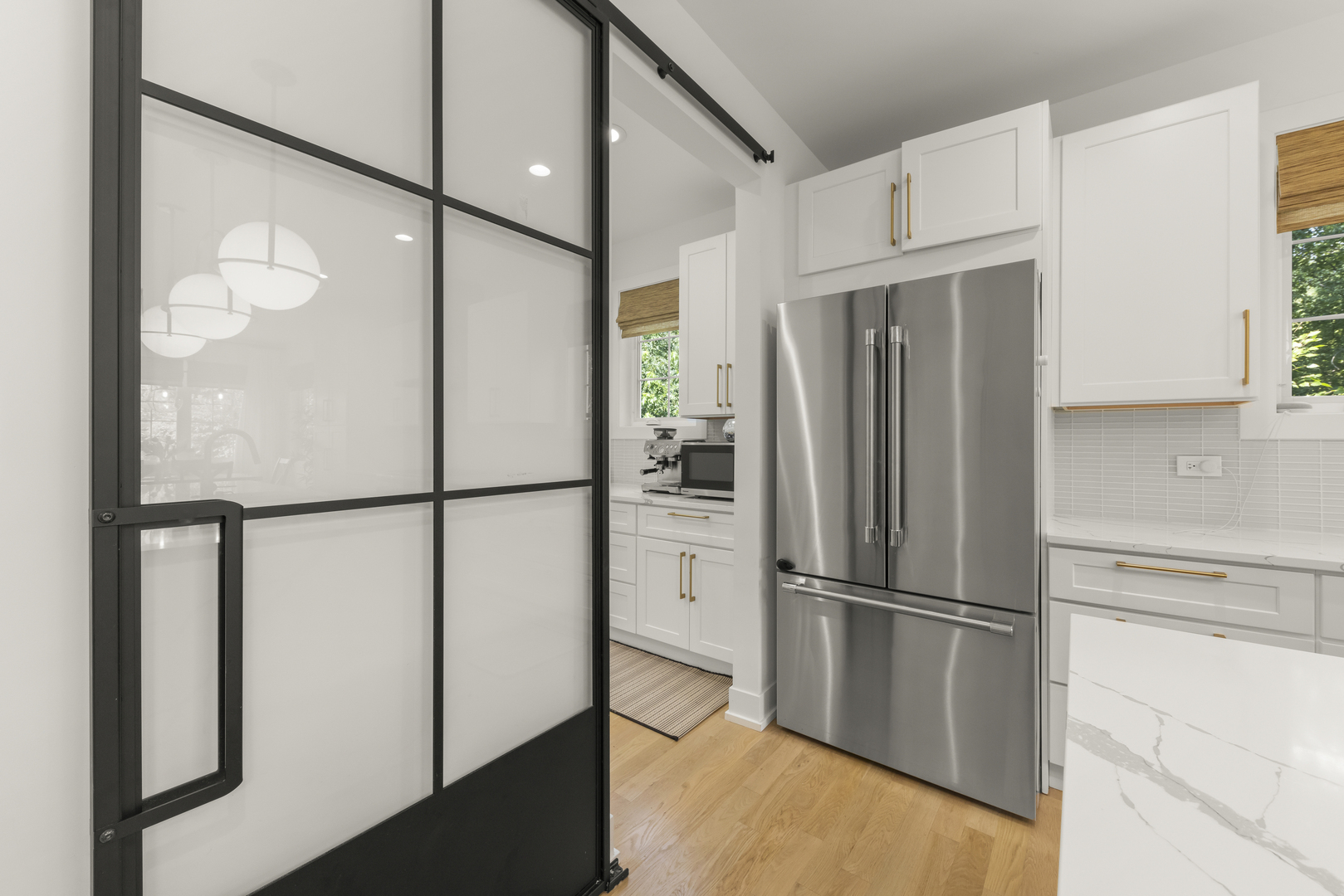 951 N Harvard Avenue Property Photo 10