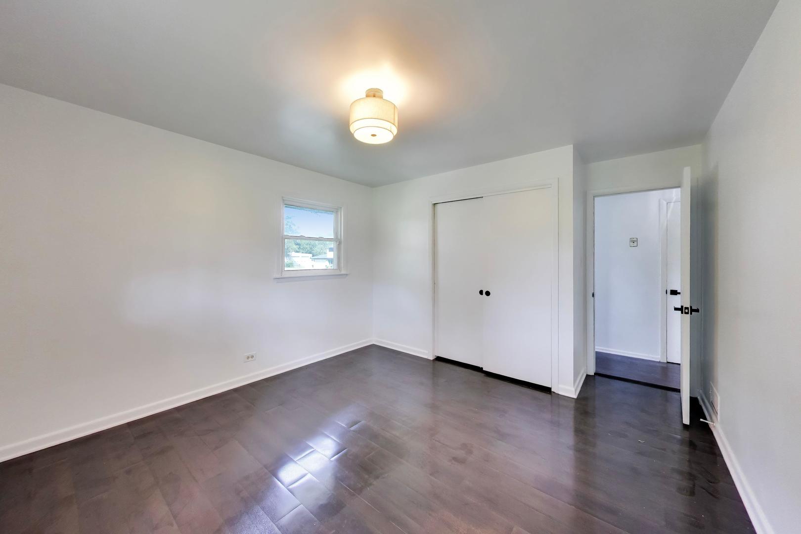 19112 S Champlain Avenue Property Photo 10