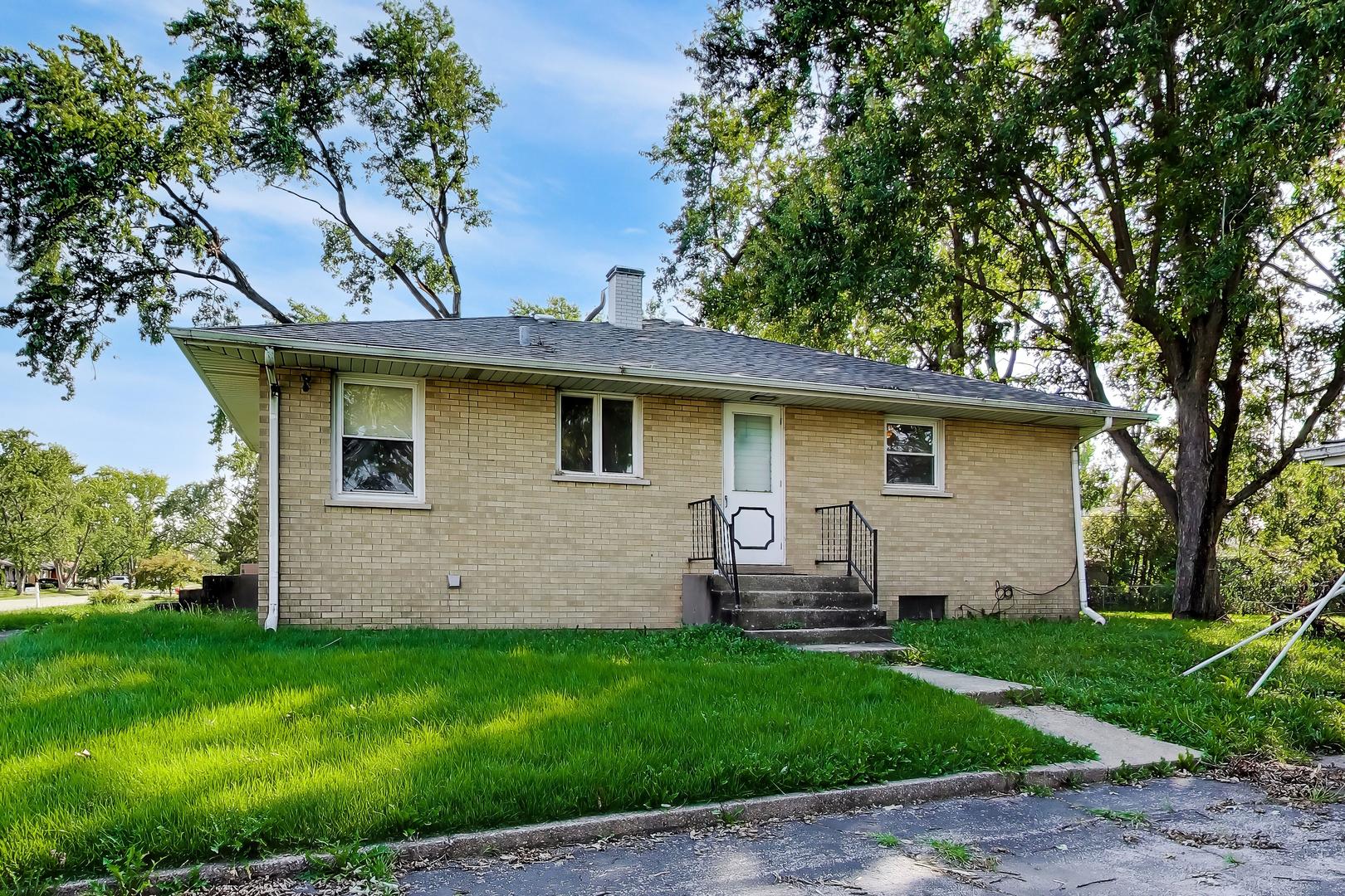 19112 S Champlain Avenue Property Photo 12