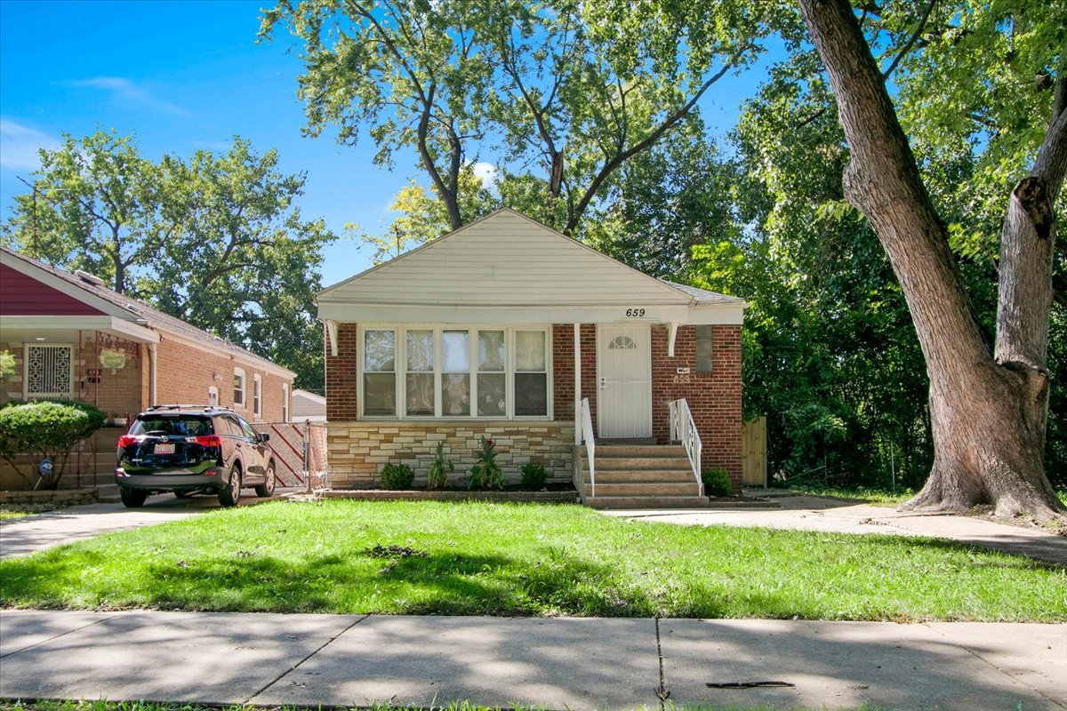 659 W 129th Place Property Photo 2