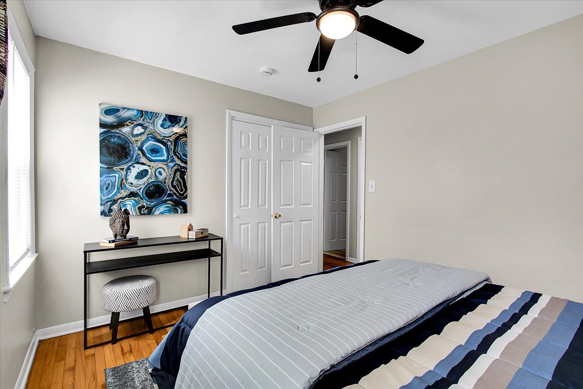 659 W 129th Place Property Photo 14