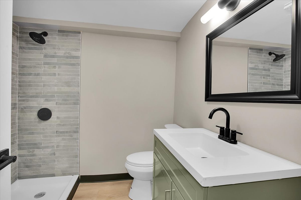 659 W 129th Place Property Photo 25