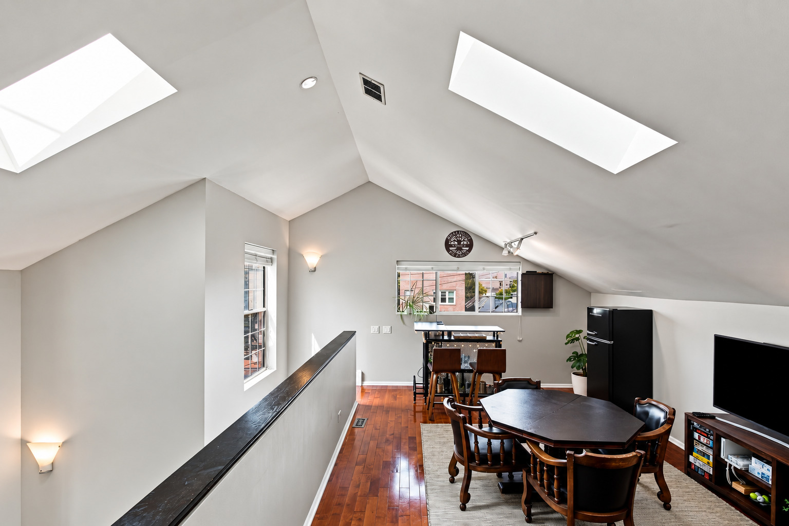 1640 W Diversey Avenue 6 Property Photo 12