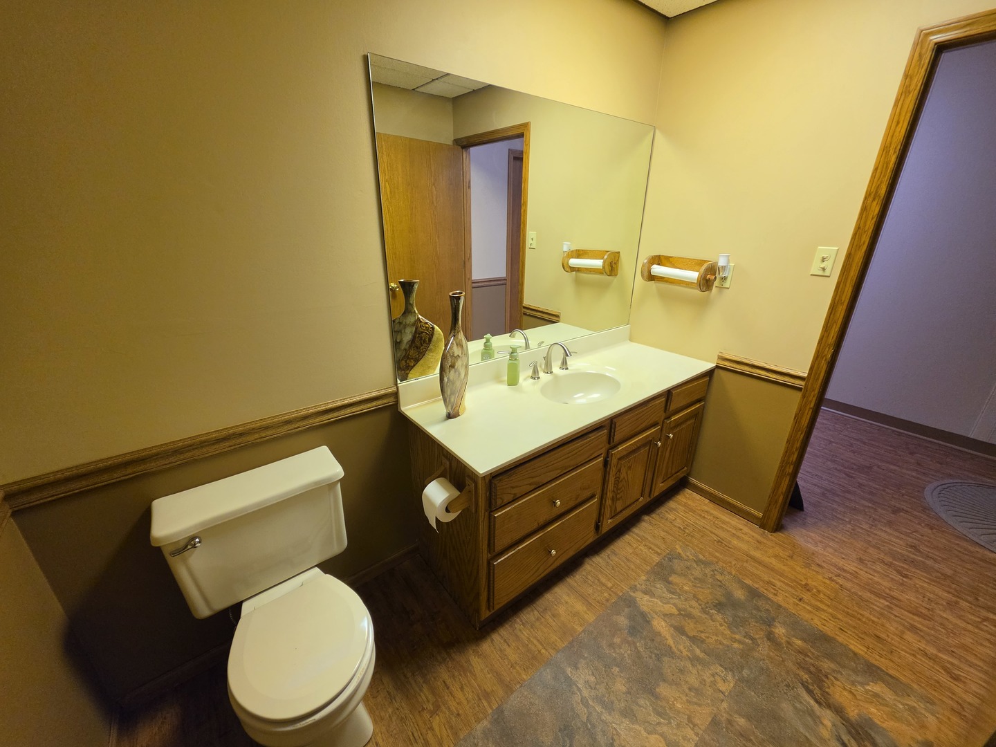 204 S Washington Street Property Photo 20