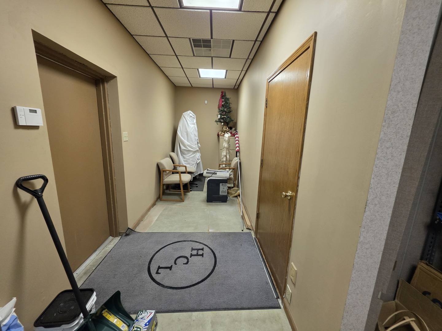 204 S Washington Street Property Photo 21