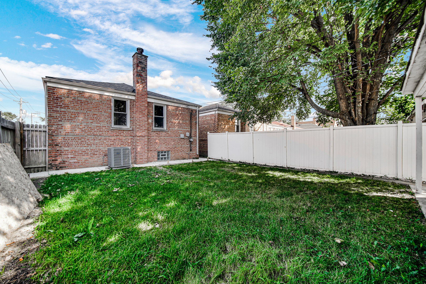7914 S Richmond Street Property Photo 22