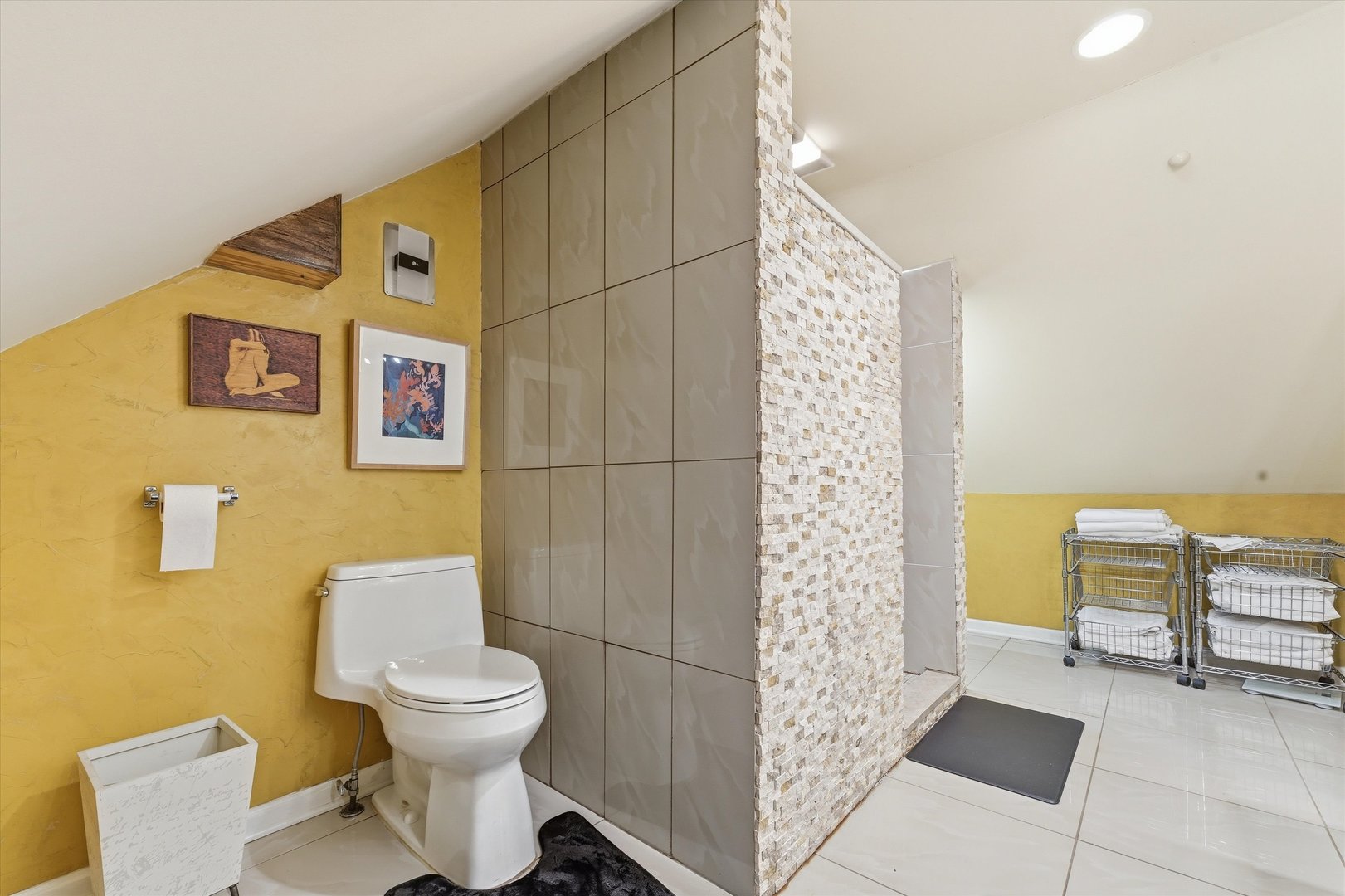 3619 S Parnell Avenue Property Photo 23