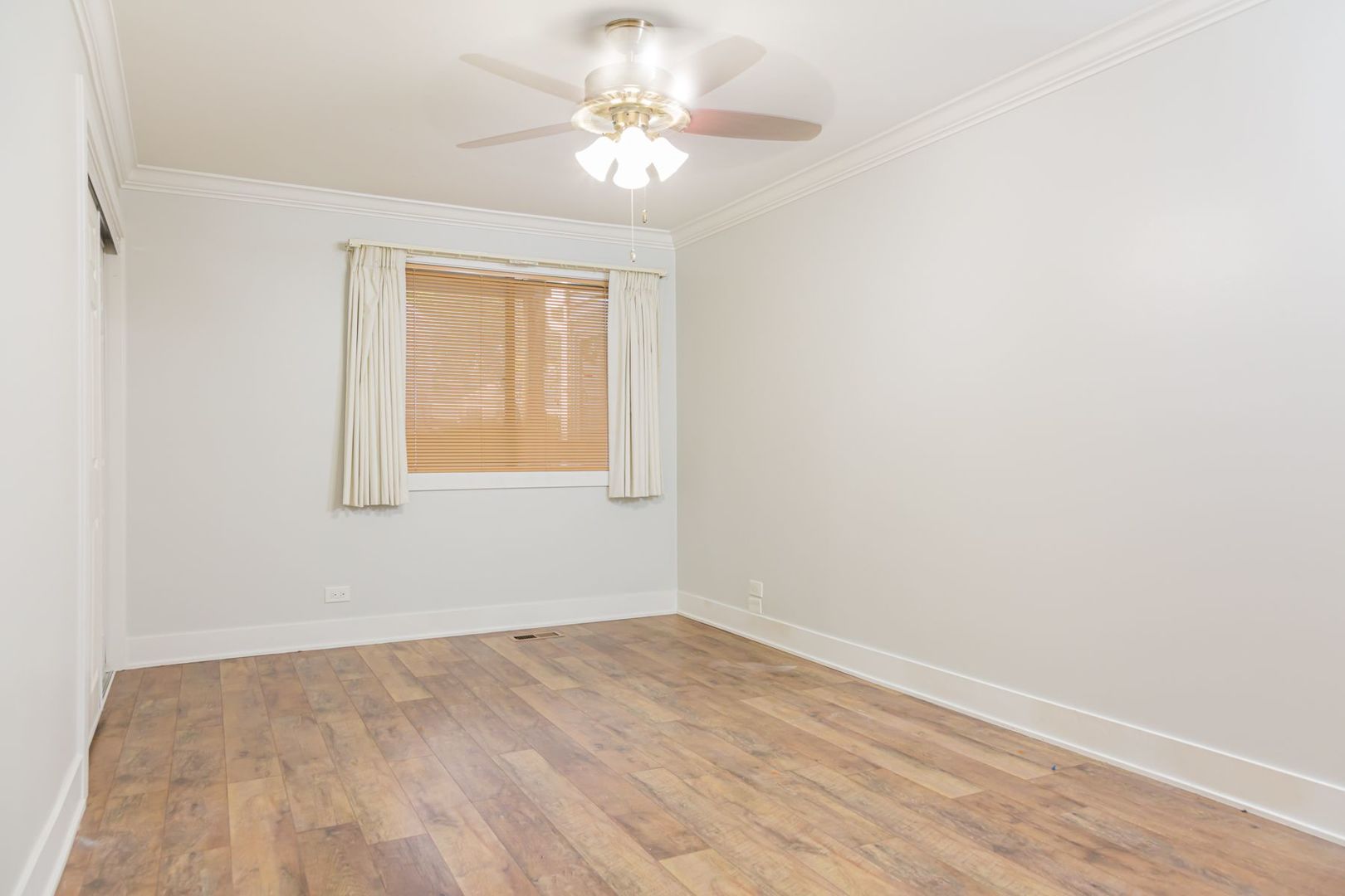 201 Brittany Drive A Property Photo 11