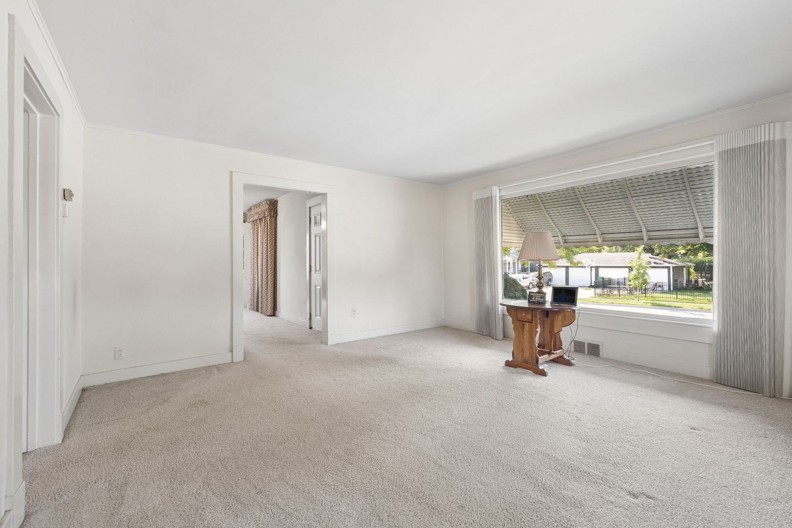 1610 Madison Street Property Photo 4