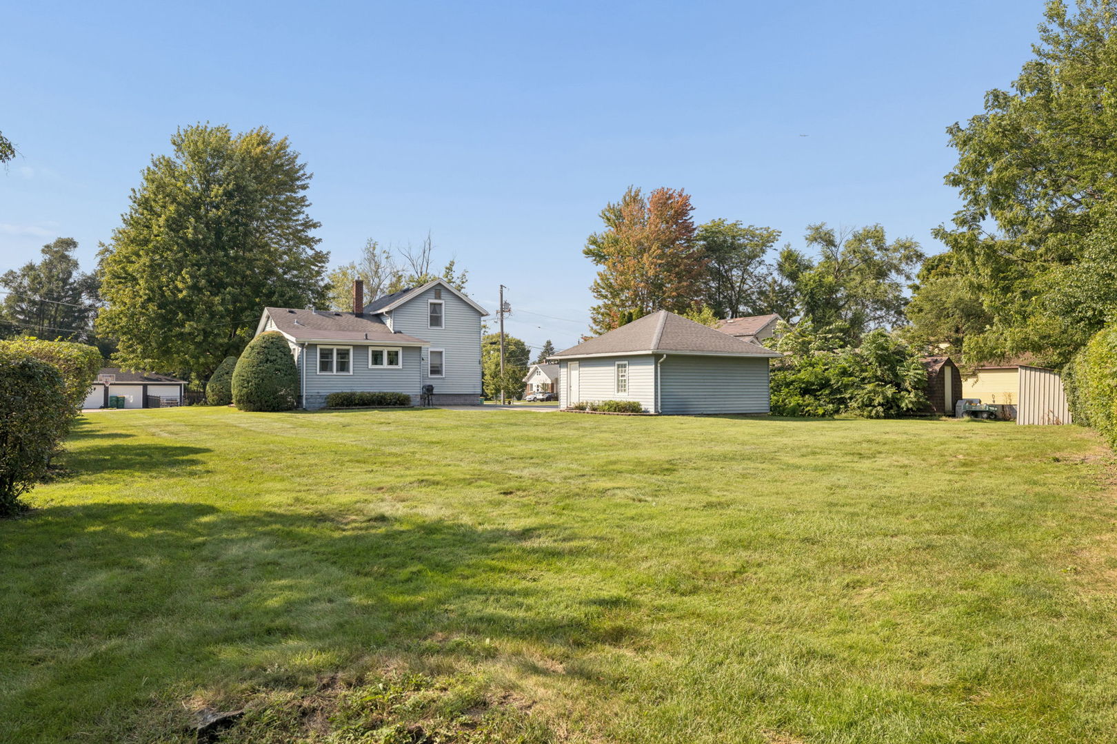 1610 Madison Street Property Photo 9
