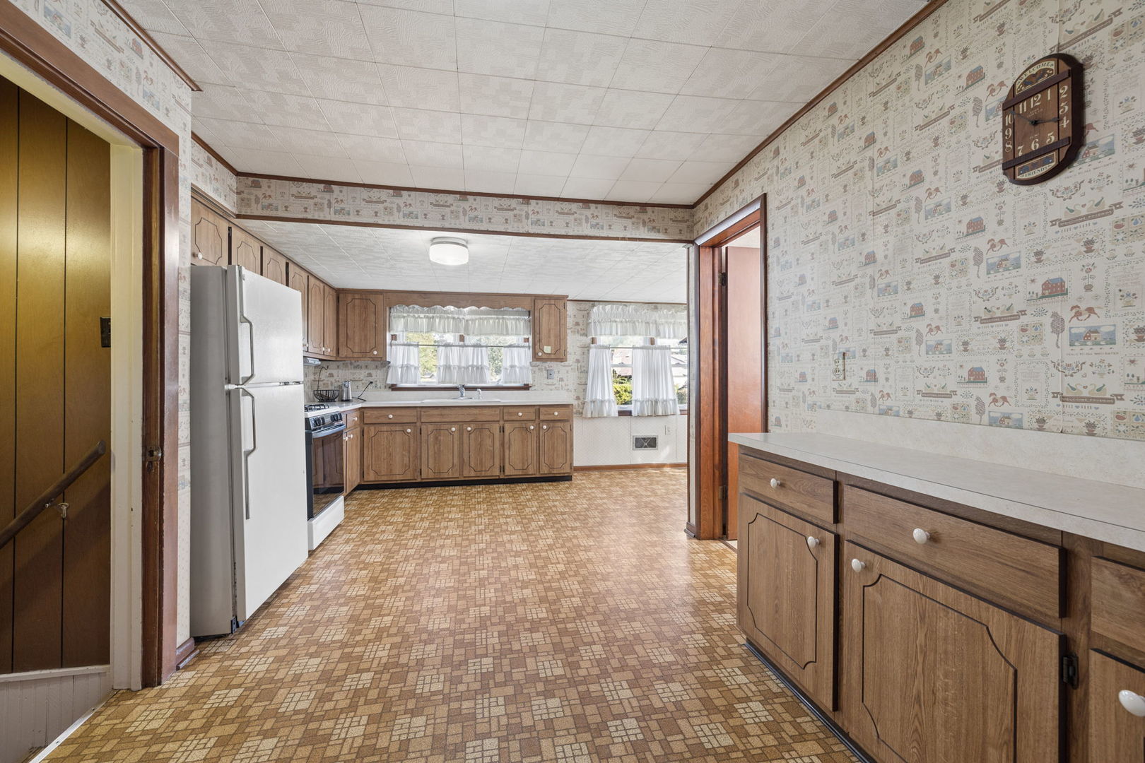 1610 Madison Street Property Photo 10