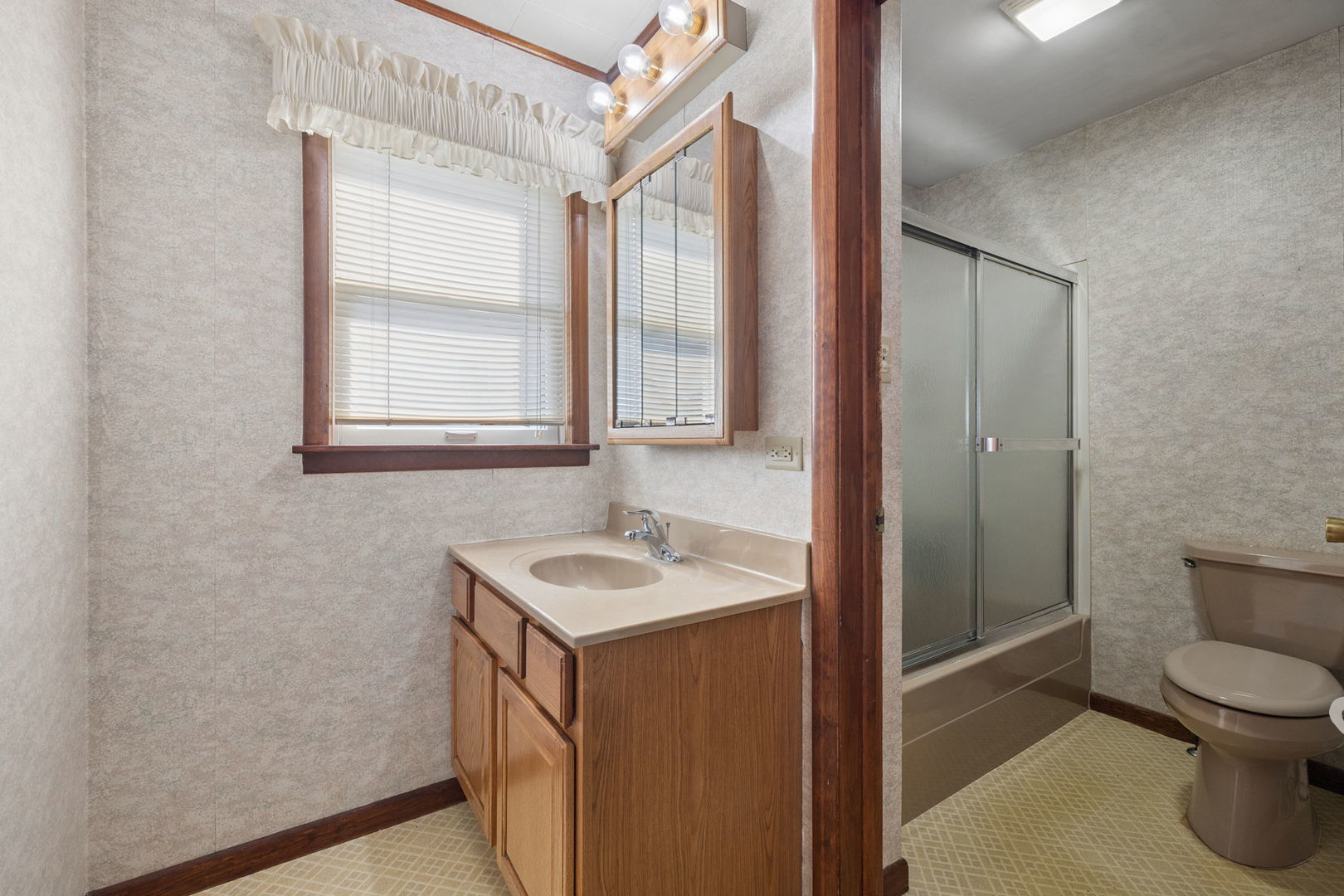 1610 Madison Street Property Photo 14