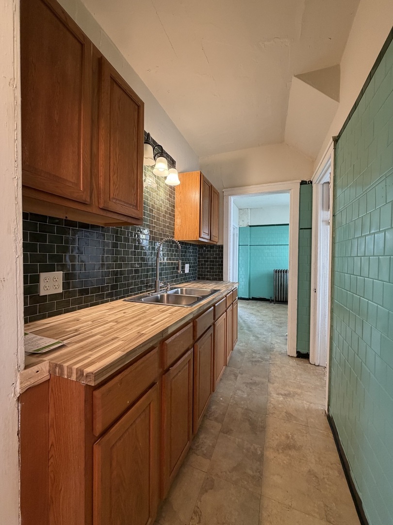 4841 W Quincy Street Property Photo 8