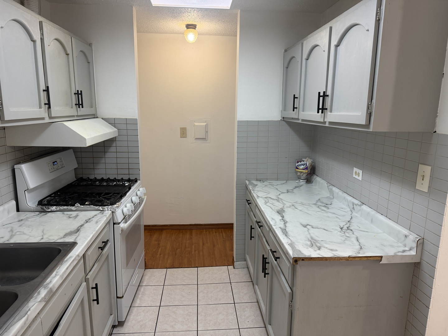 510 Hill Drive 207 Property Photo 4