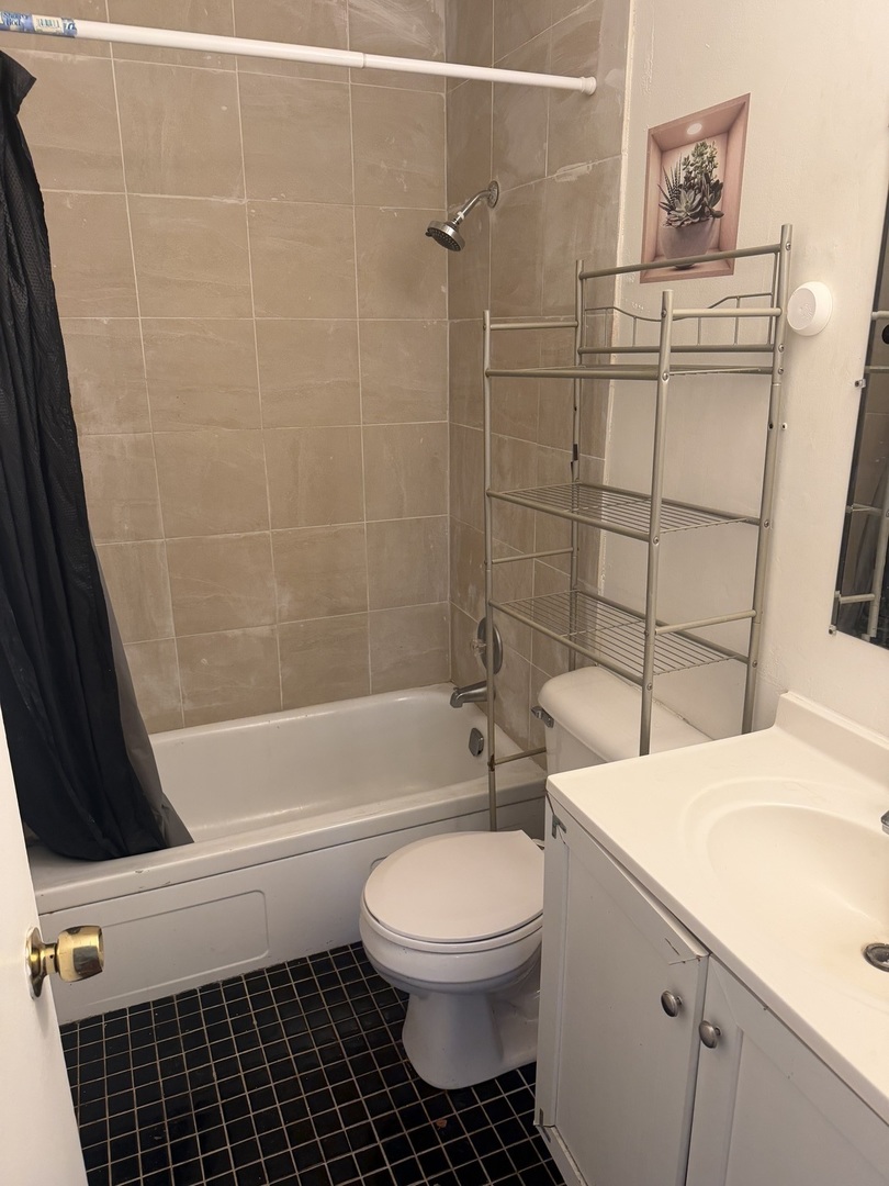 510 Hill Drive 207 Property Photo 6