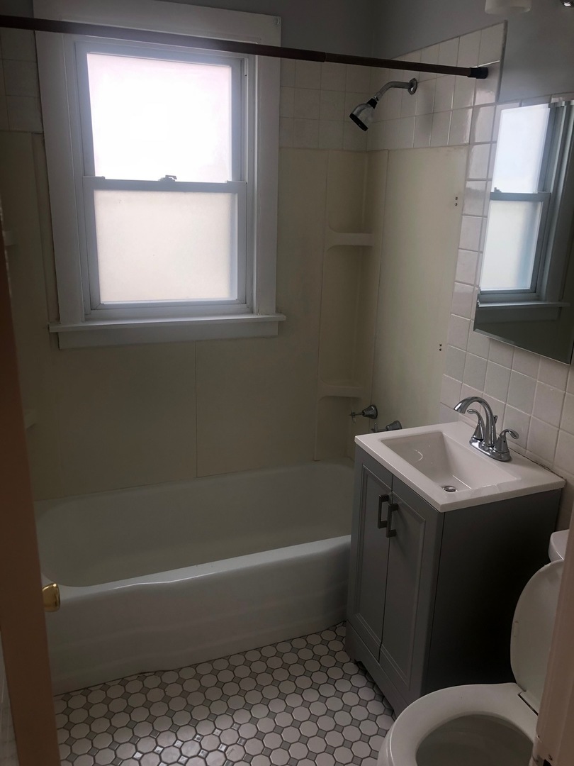 5631 N Parkside Avenue Property Photo 17