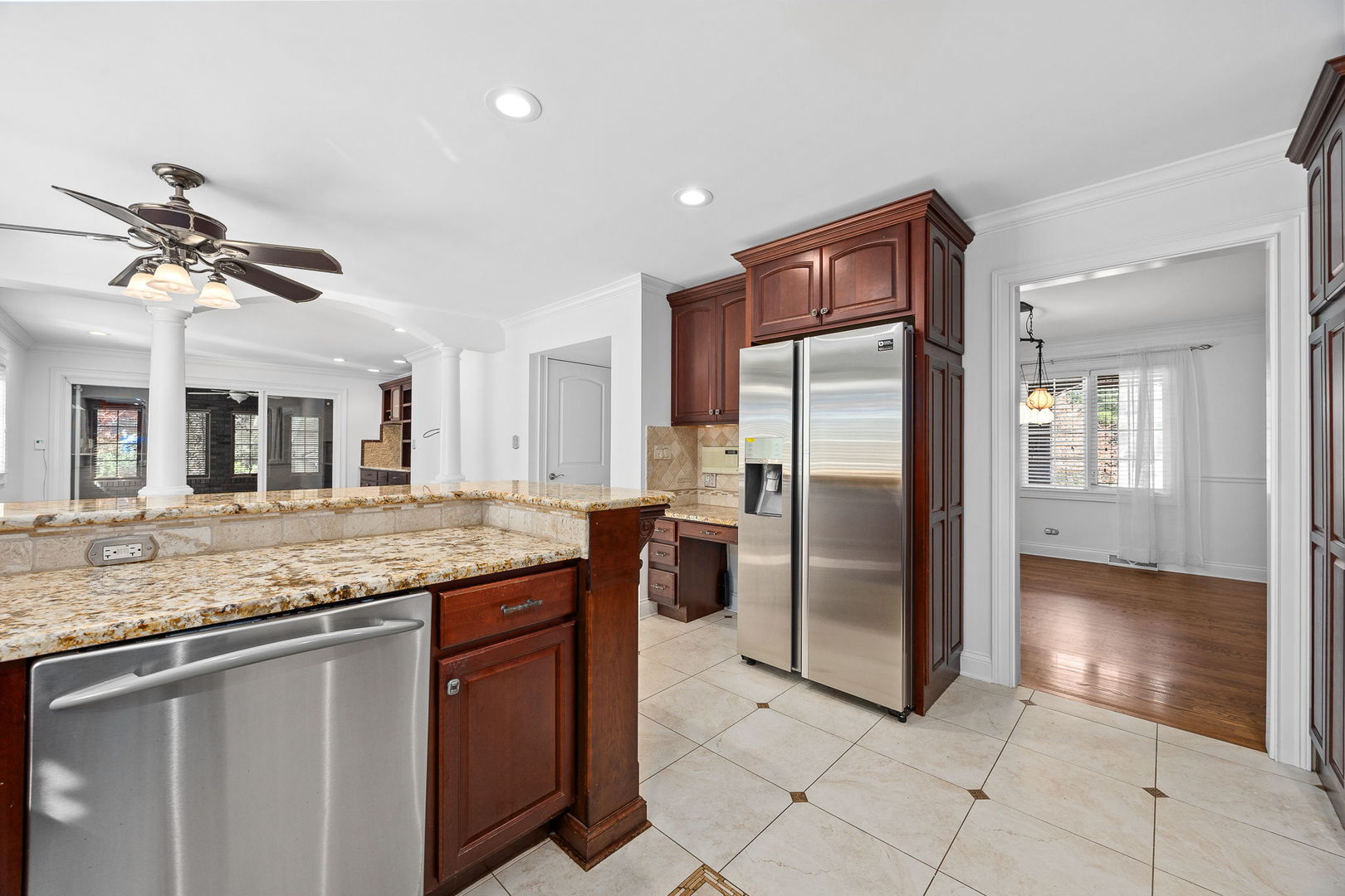 6342 Martin Drive Property Photo 13