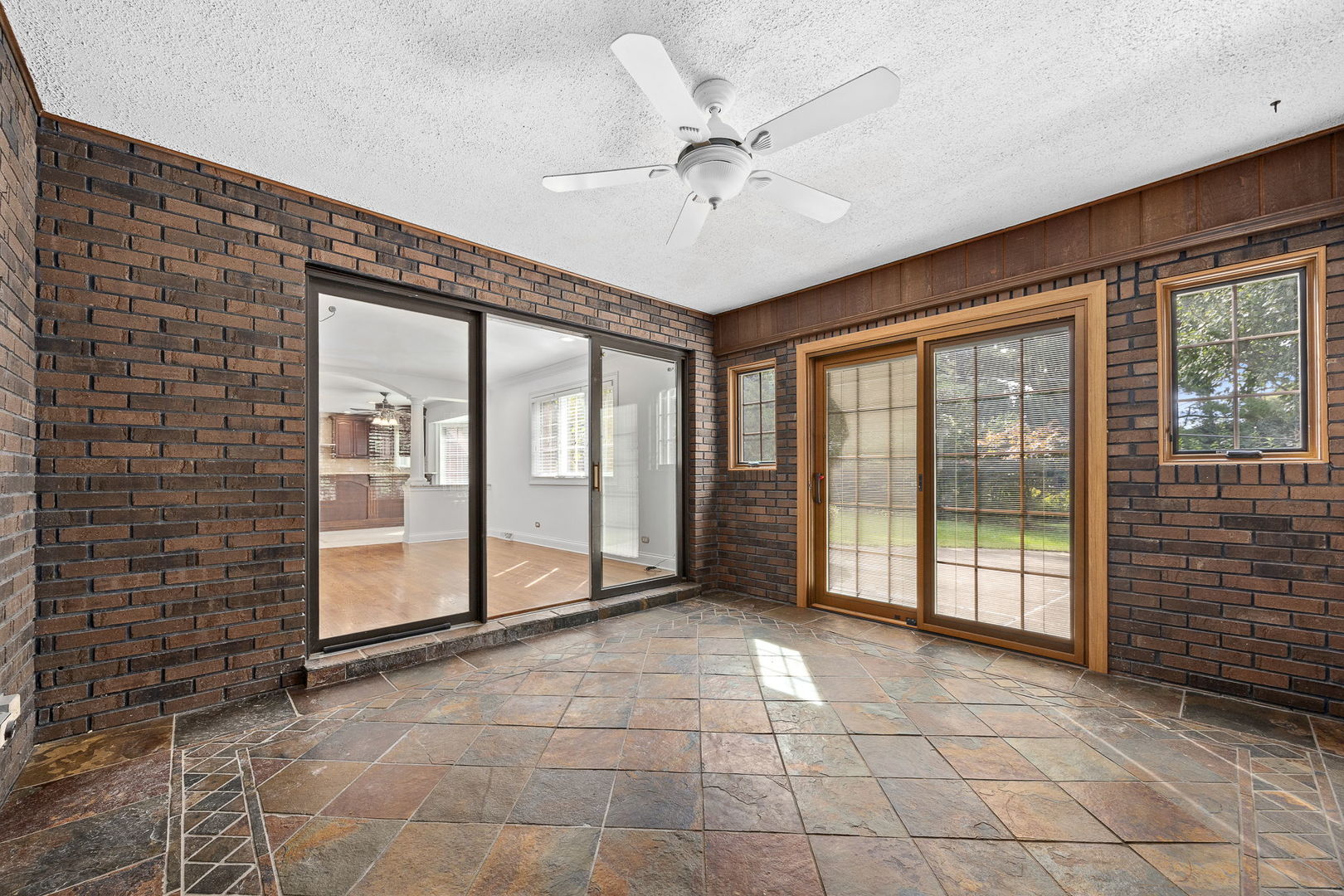 6342 Martin Drive Property Photo 16