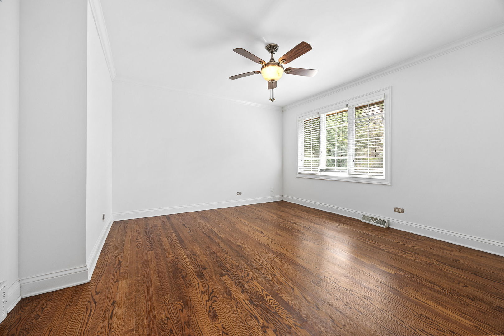 6342 Martin Drive Property Photo 25