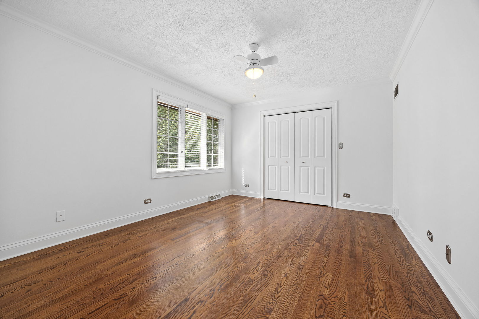 6342 Martin Drive Property Photo 28