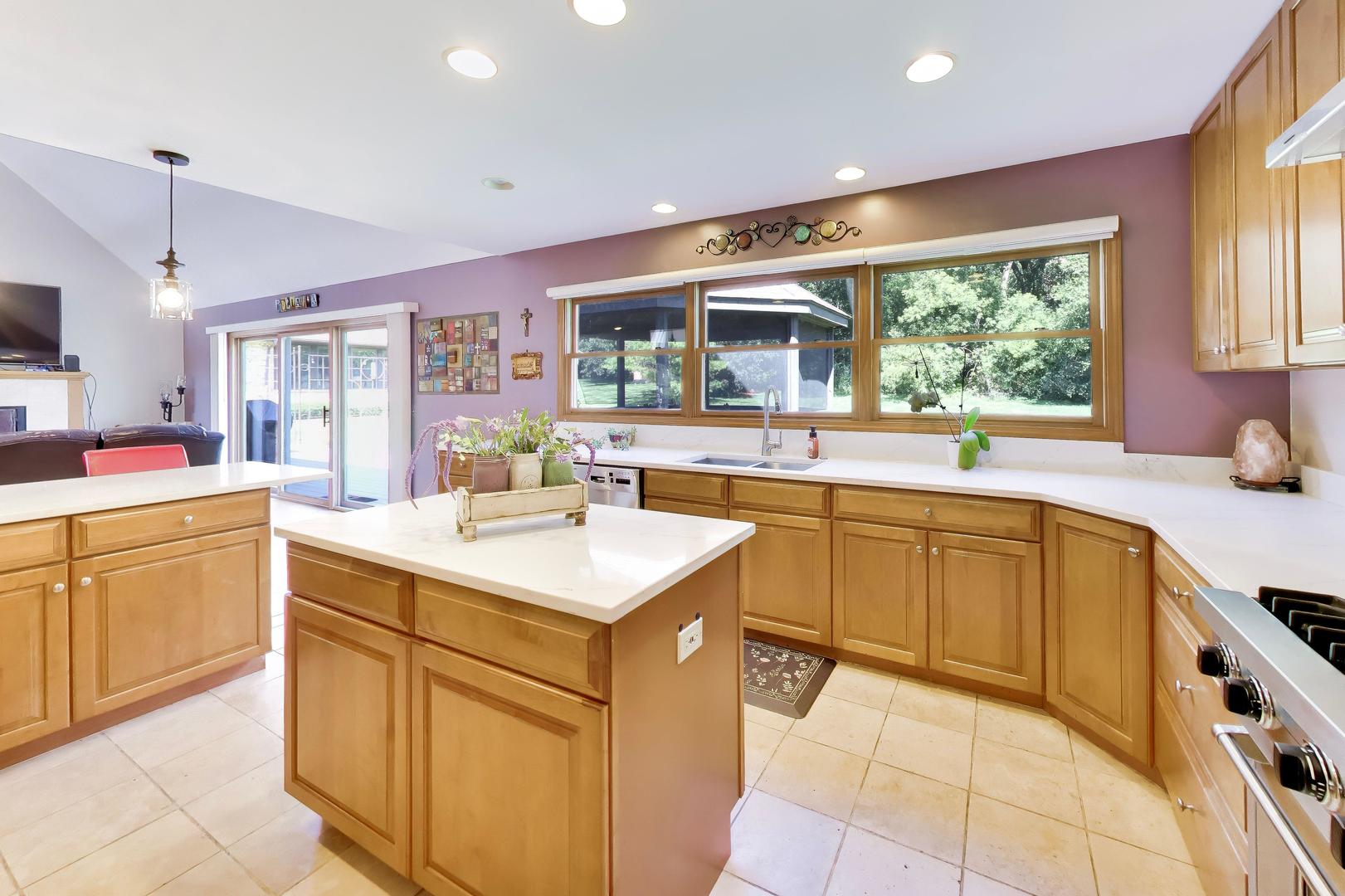 1004 N Harrison Street Property Photo 11