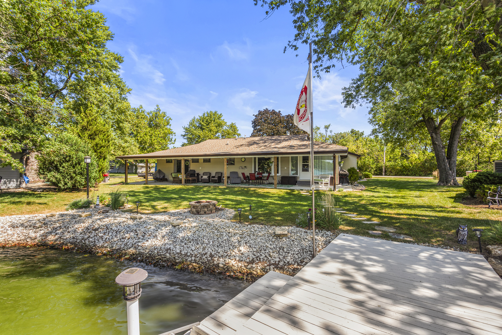 525 Sunrise Drive Property Photo 1
