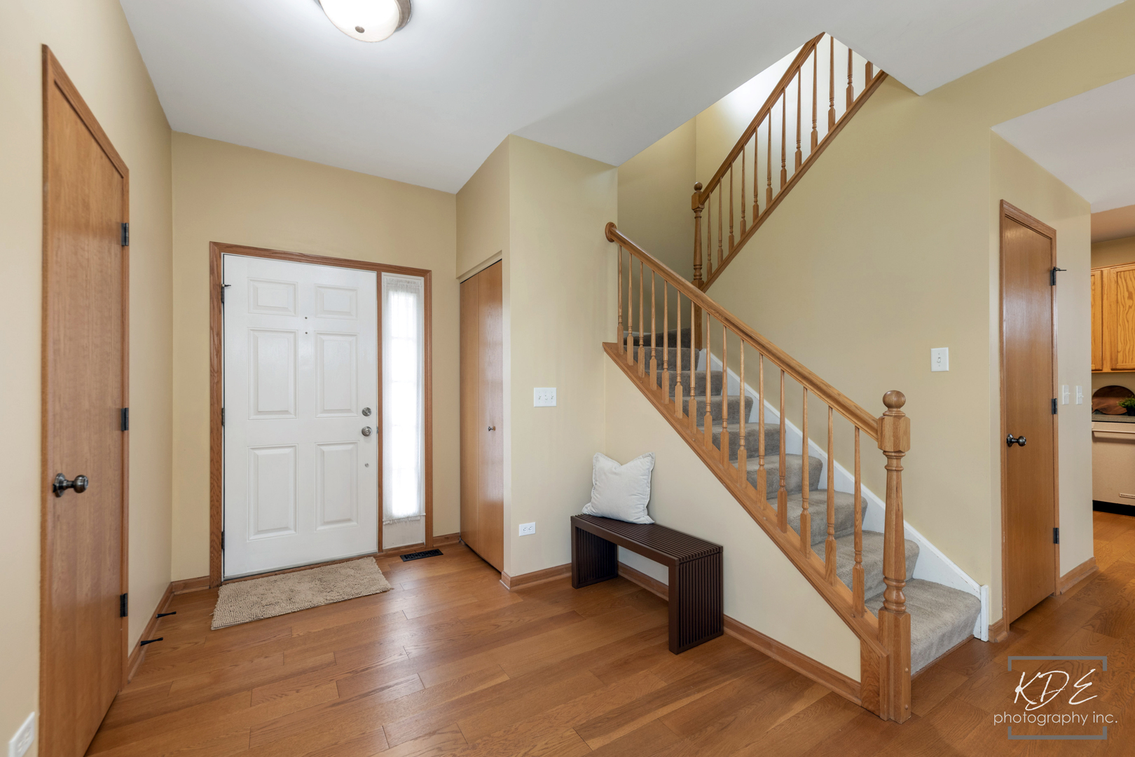 3021 Roxbury Court Property Photo 4