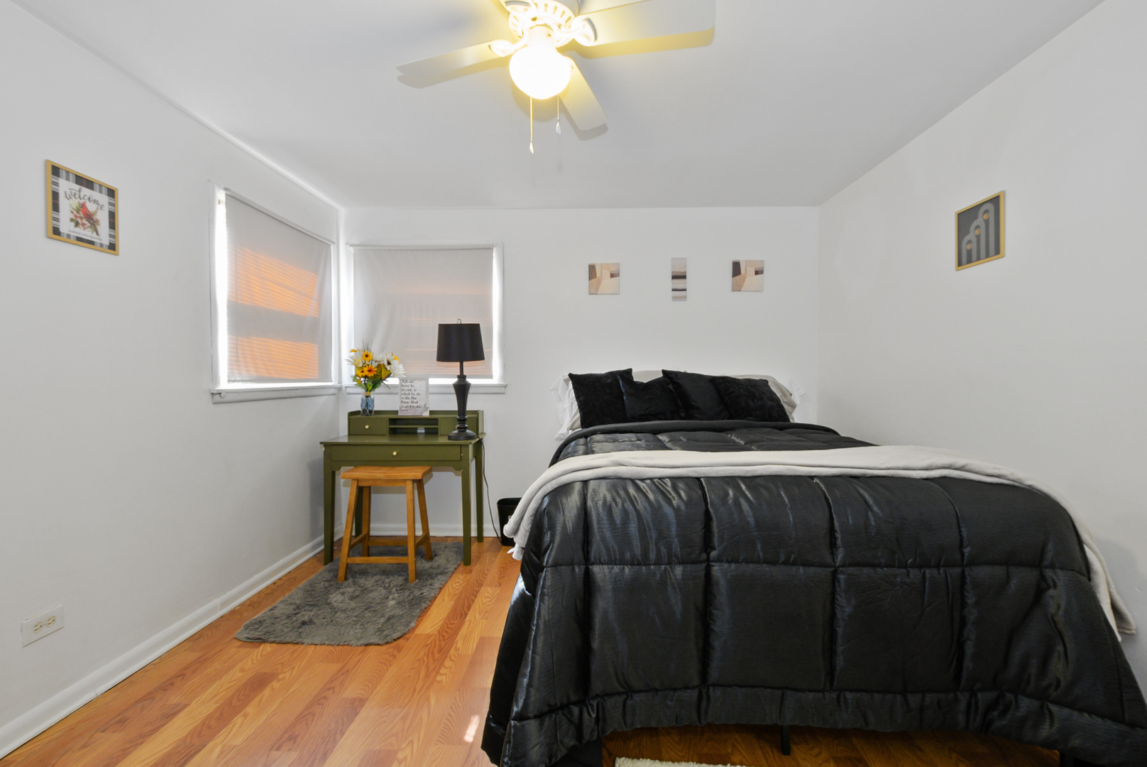 8624 S Maryland Avenue Property Photo 10