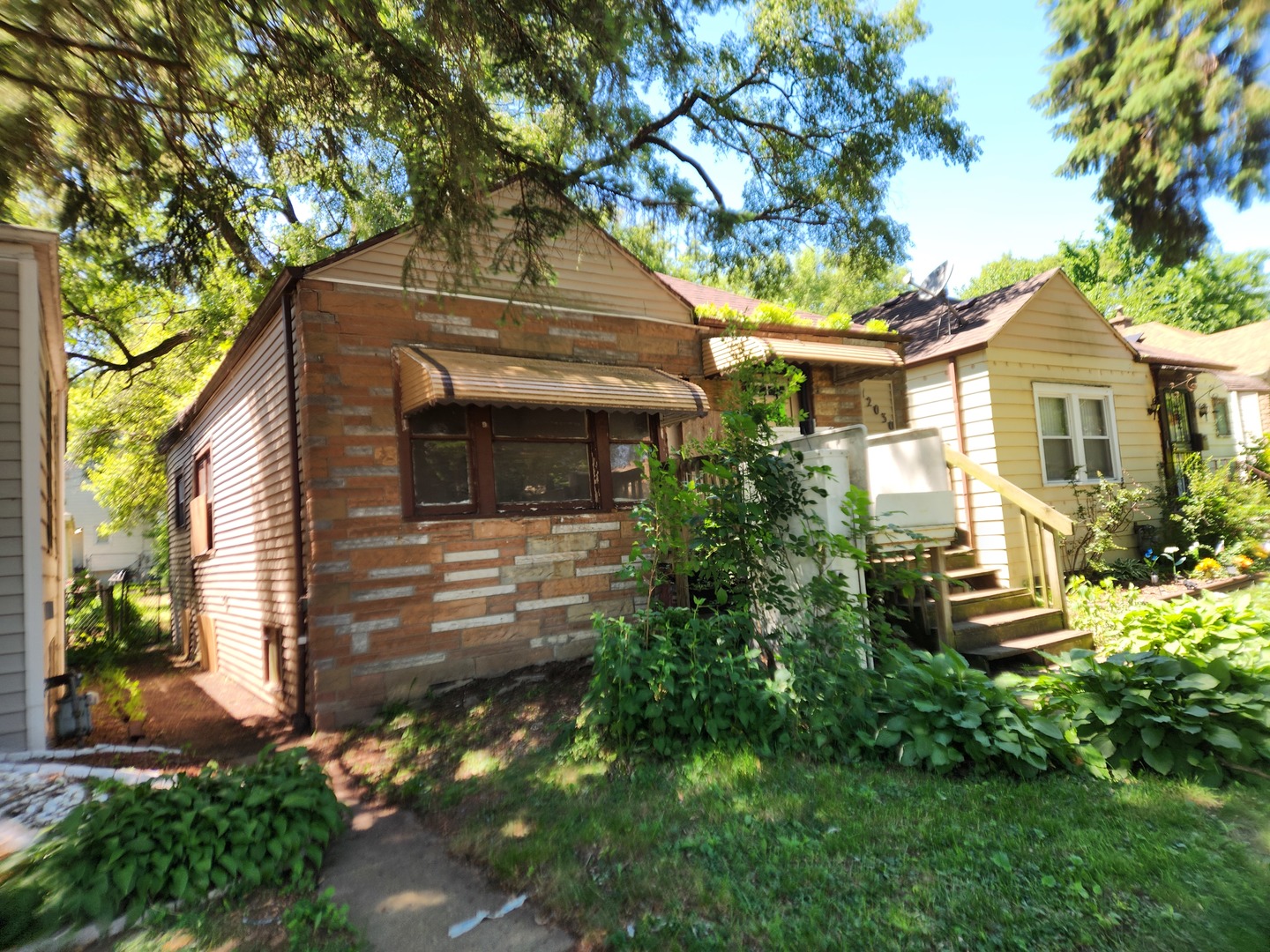 12030 S Wentworth Avenue Property Photo 3